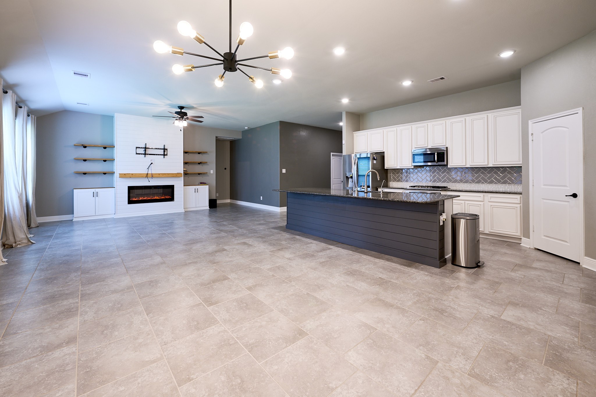 4902 Preserve Park Drive Property Photo 14