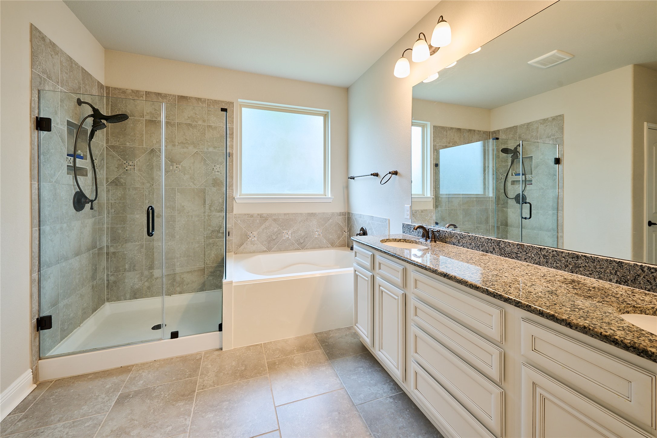 4902 Preserve Park Drive Property Photo 29