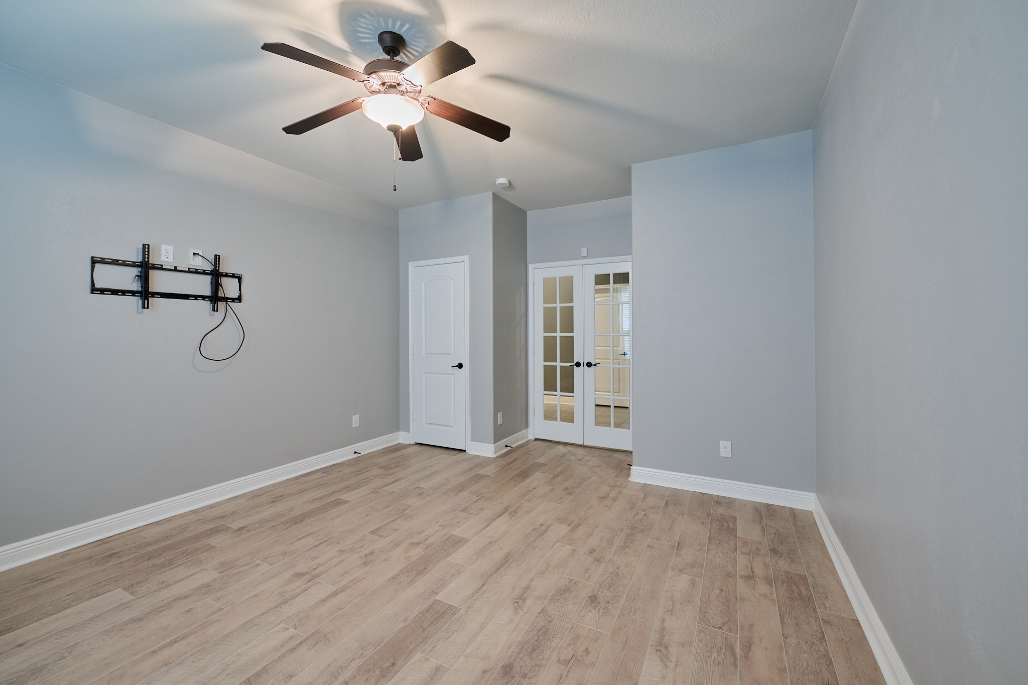 4902 Preserve Park Drive Property Photo 34