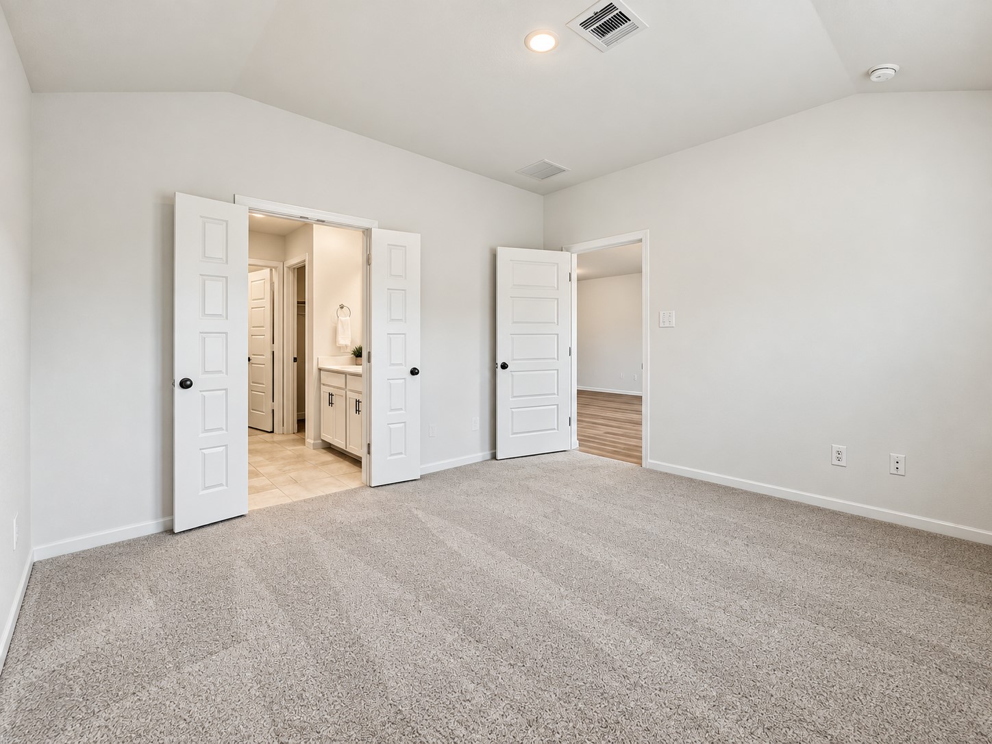 395 Sunrise Ranch Drive Property Photo 12