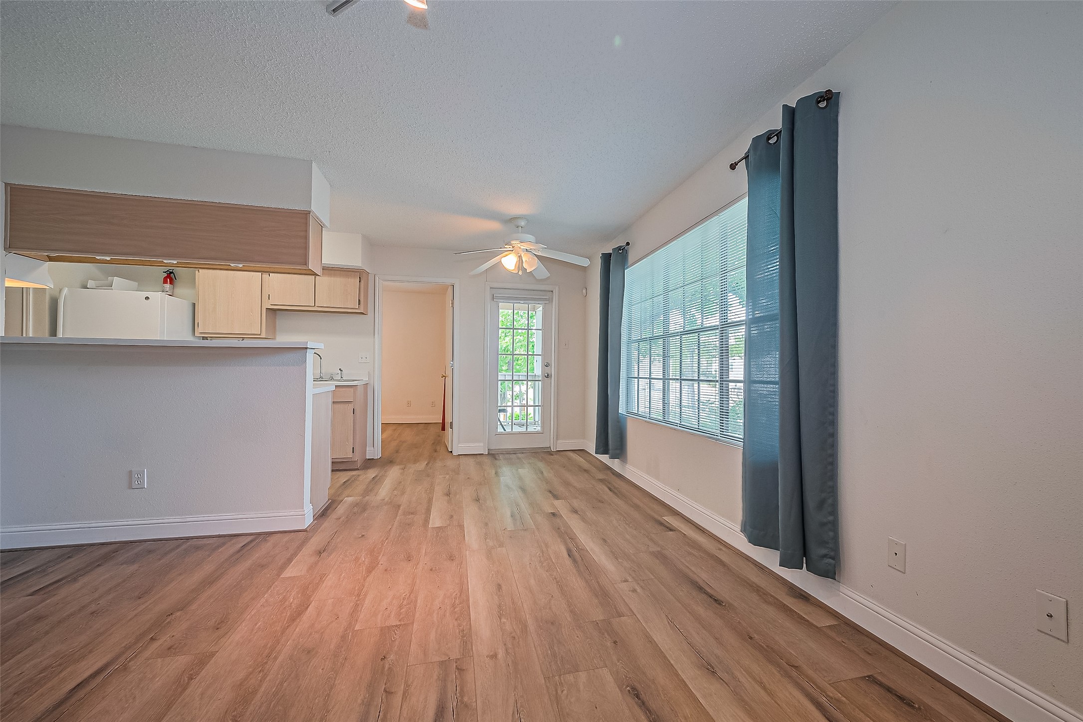 2750 Holly Hall Street 910 Property Photo 7