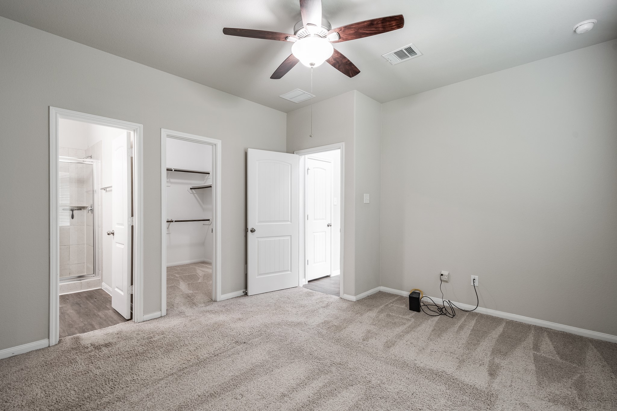 17542 Holroyd Road Property Photo 13