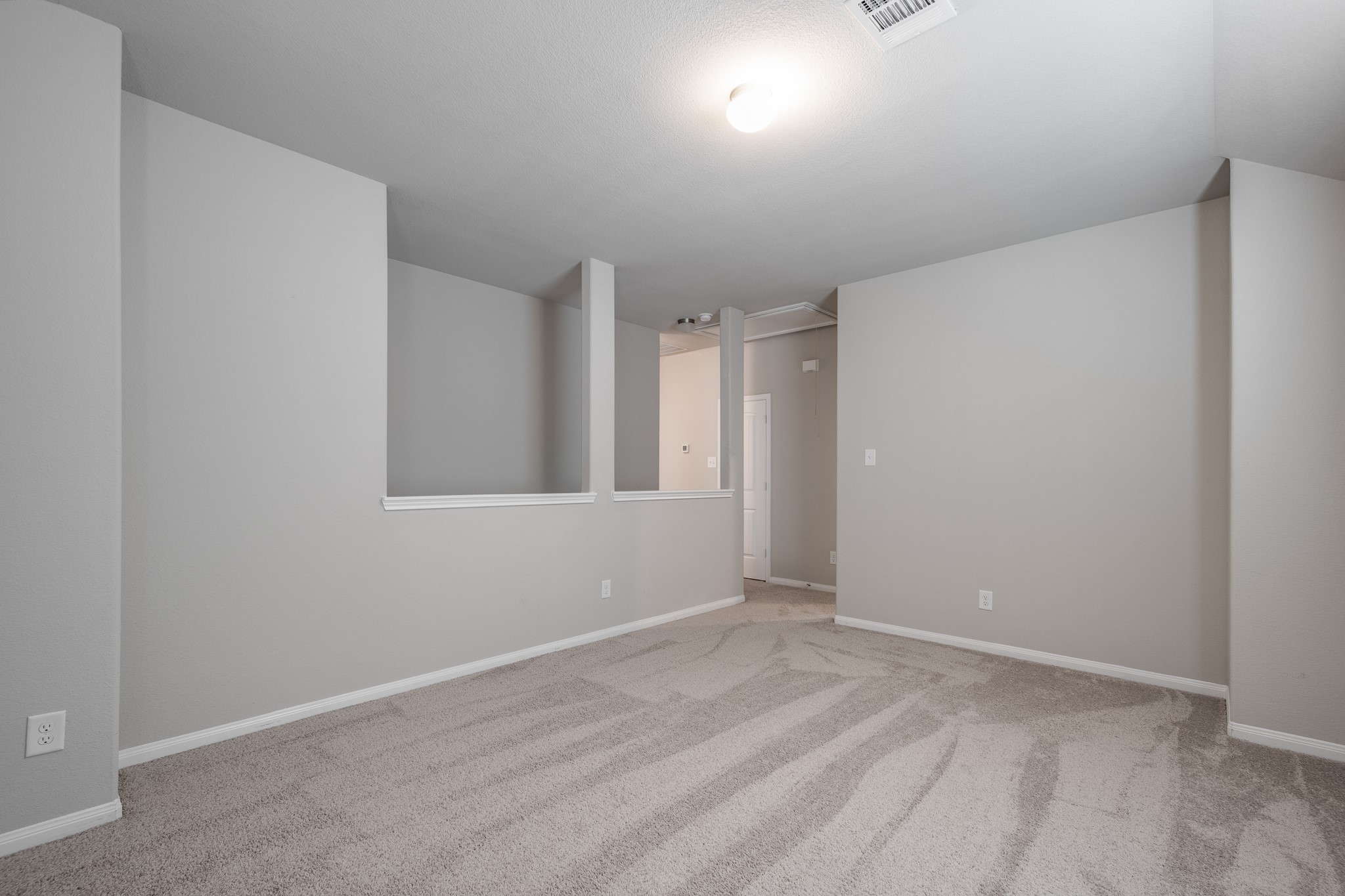 17542 Holroyd Road Property Photo 18