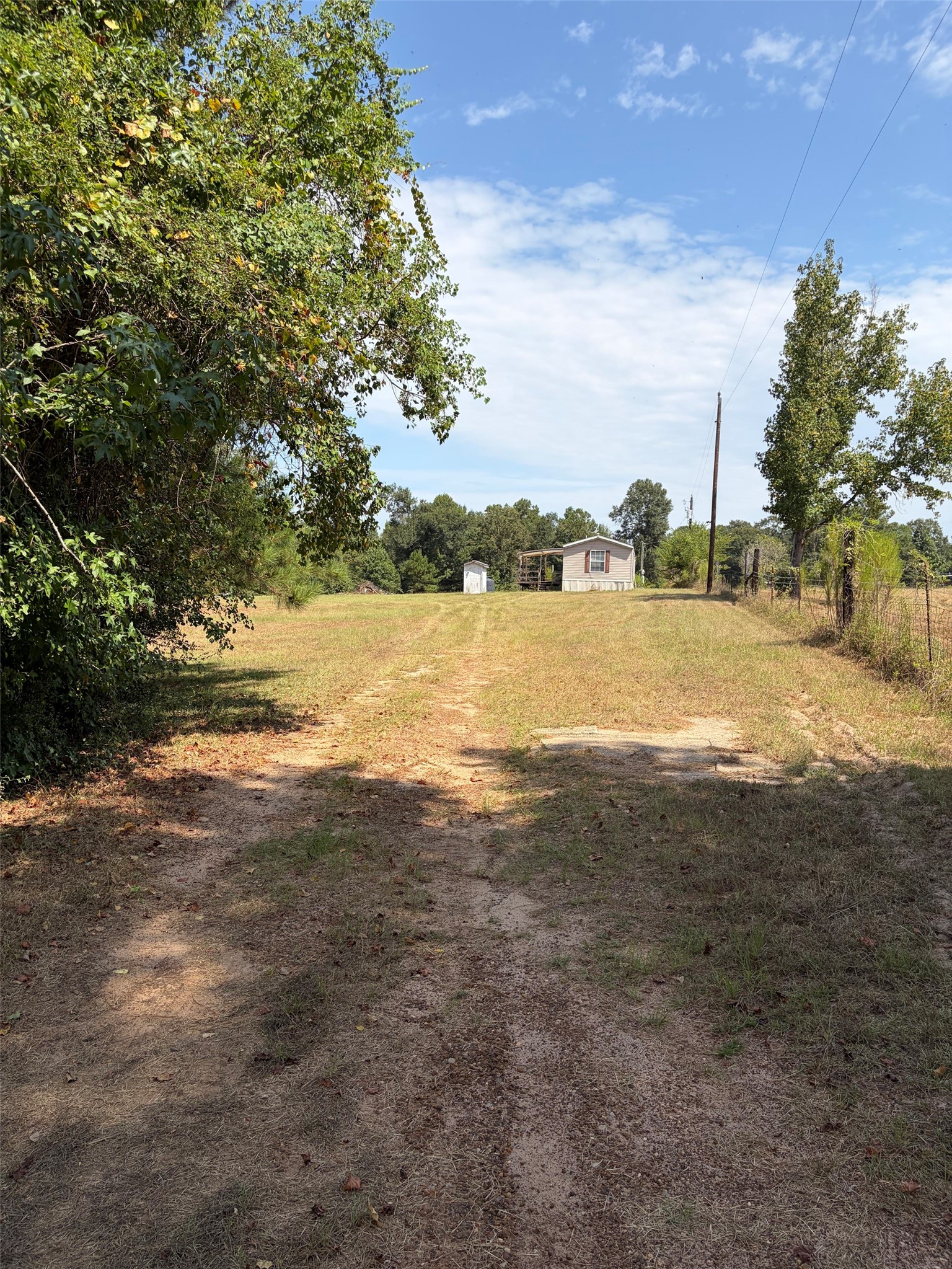 20405 Red Oak Drive Property Photo