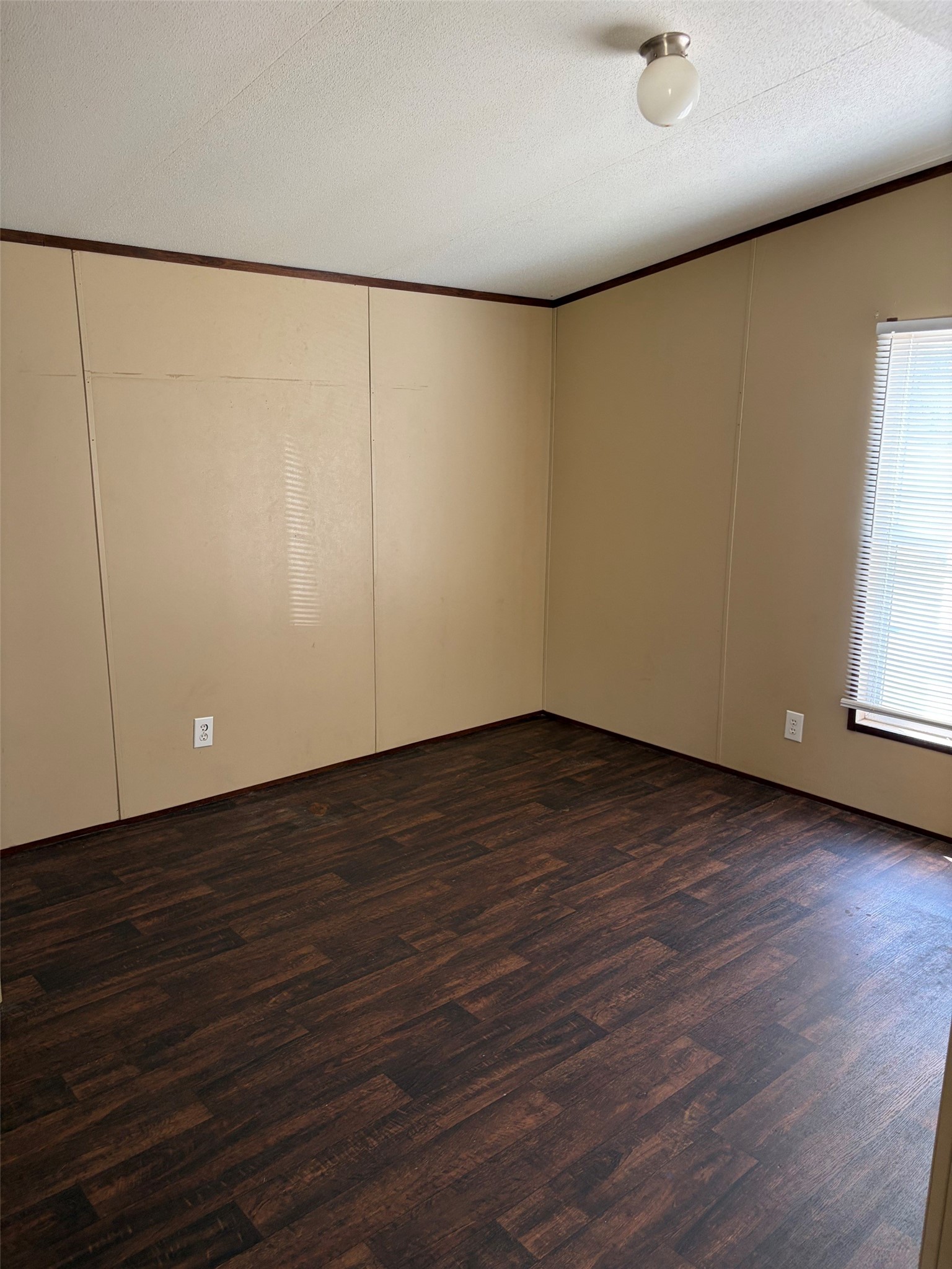 20405 Red Oak Drive Property Photo 8