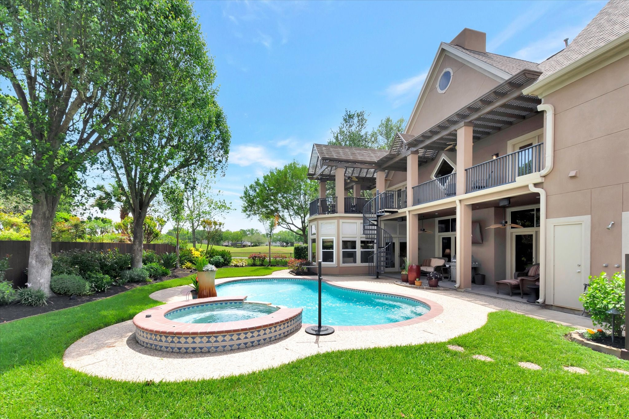 3806 Canyon Bluff Court Property Photo 10
