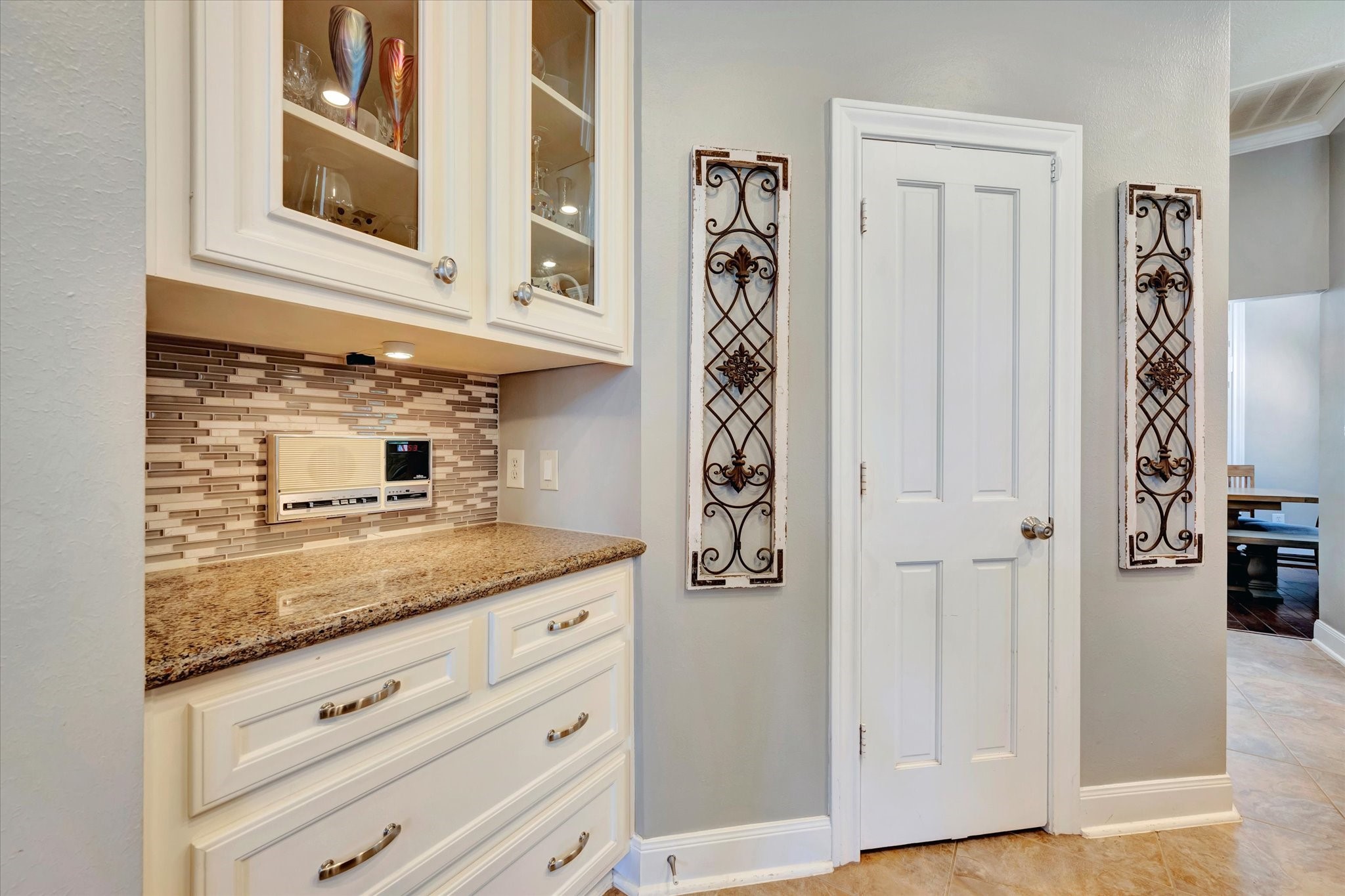 3806 Canyon Bluff Court Property Photo 29
