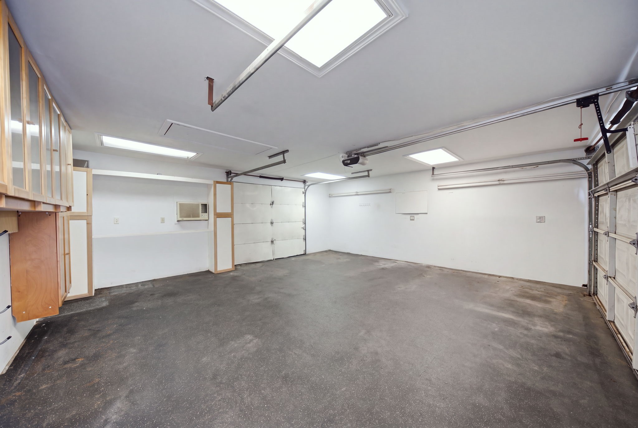 8102 Durklyn Lane Property Photo 31