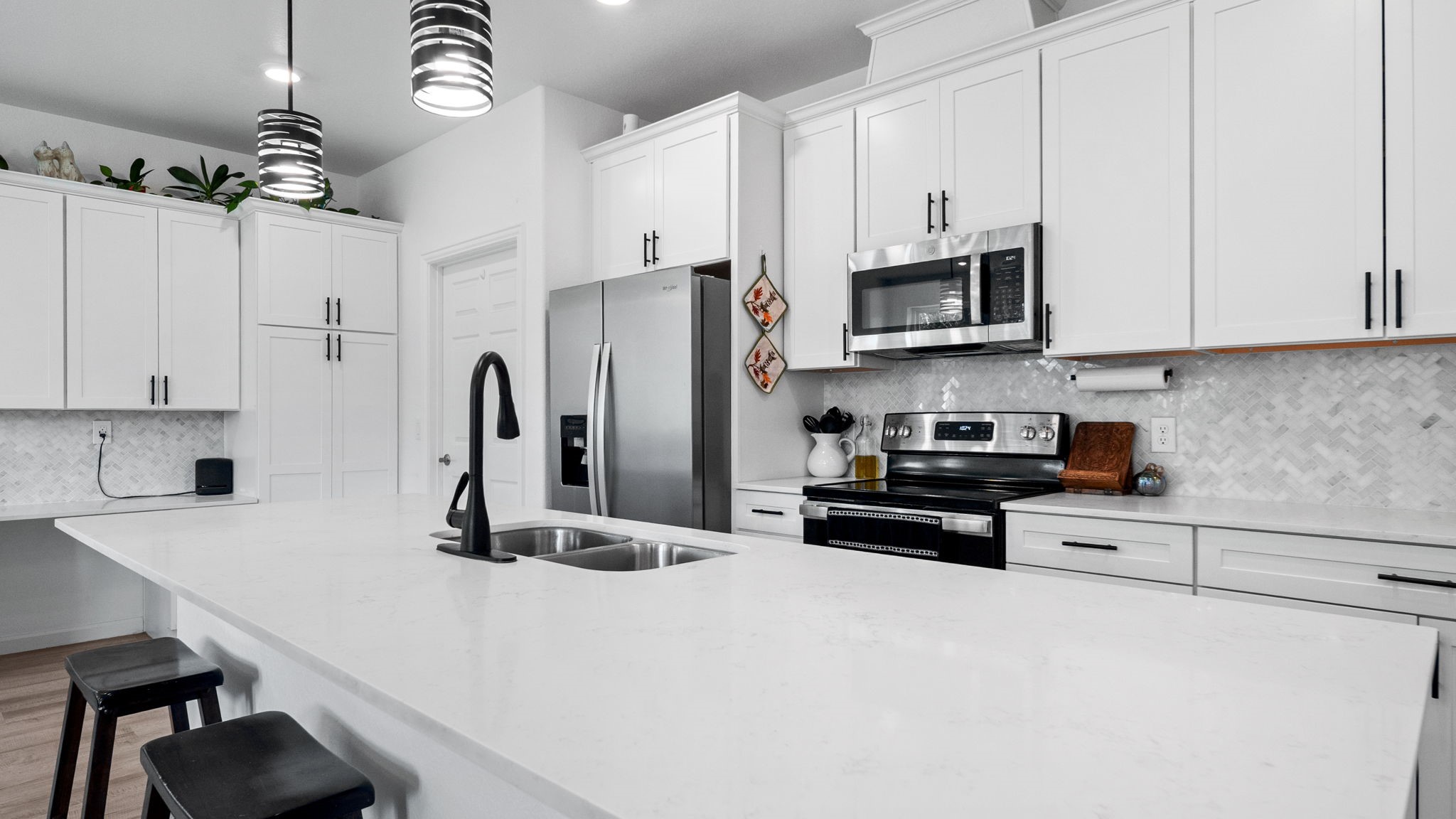 1310 Bridge Street Property Photo 11