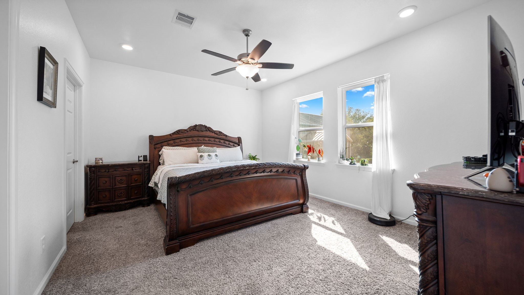 1310 Bridge Street Property Photo 18