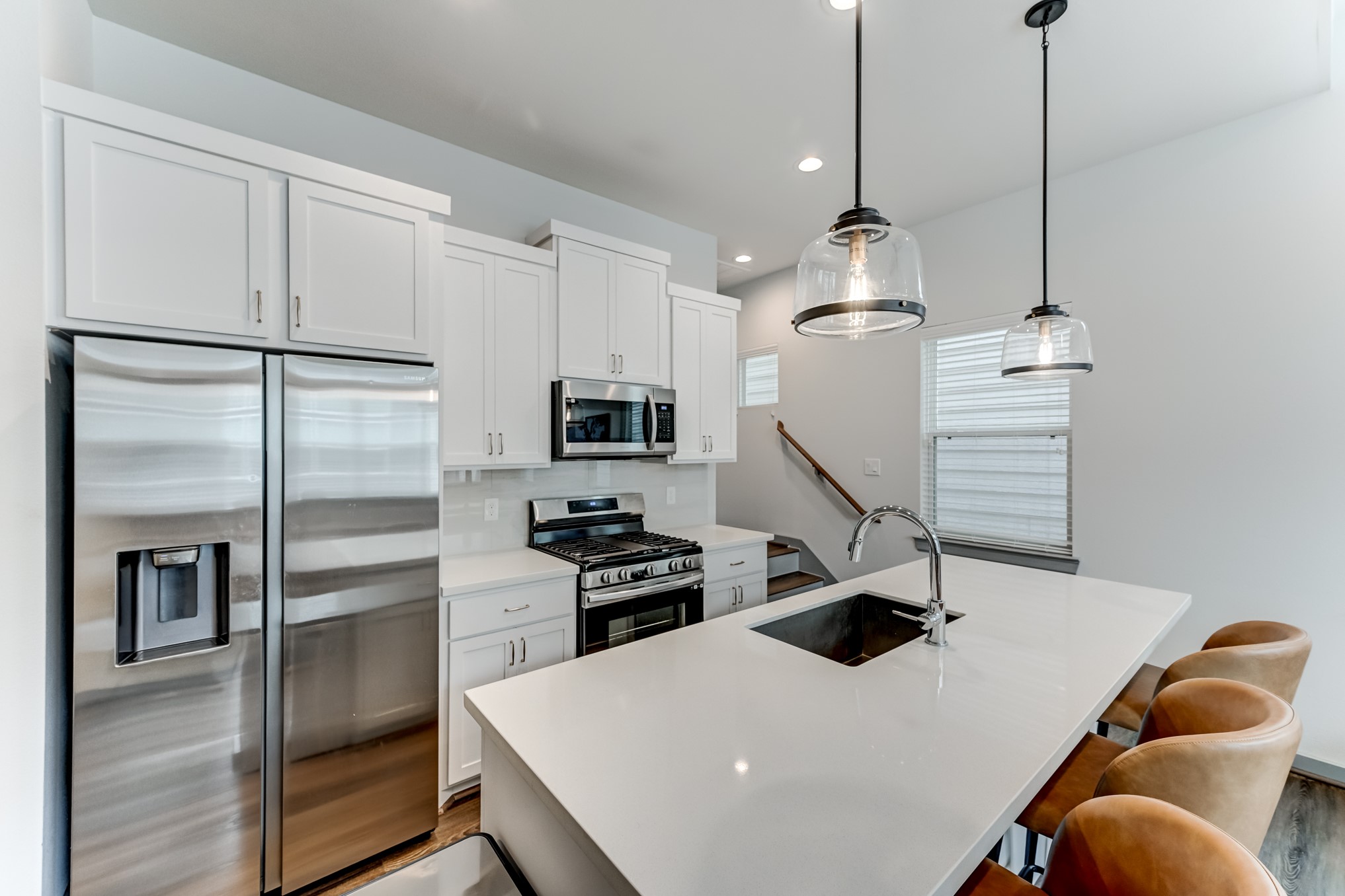 737 N Emile Street Property Photo 19