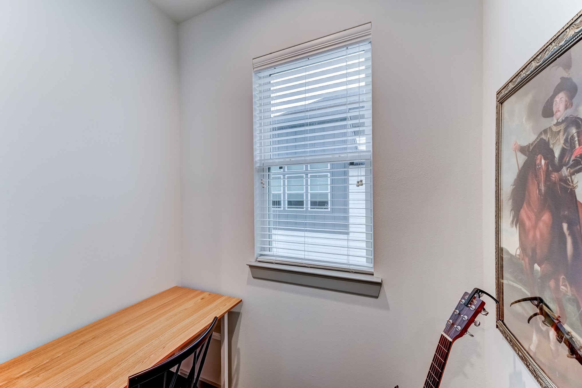 737 N Emile Street Property Photo 28
