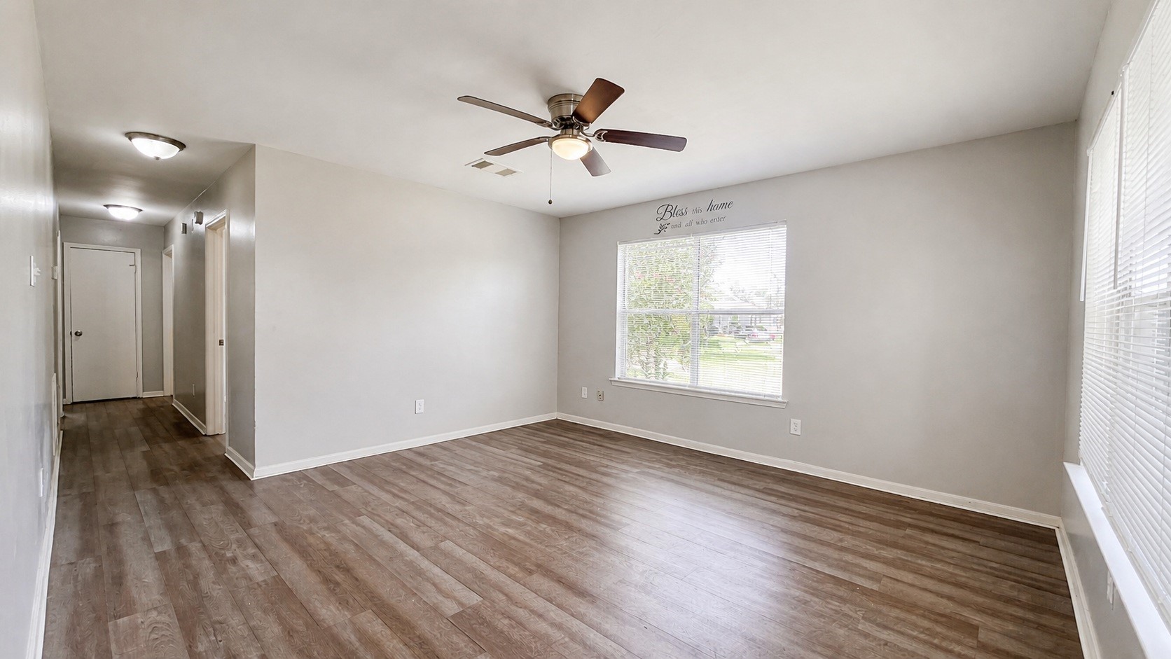 9406 Alcala Court Property Photo 3