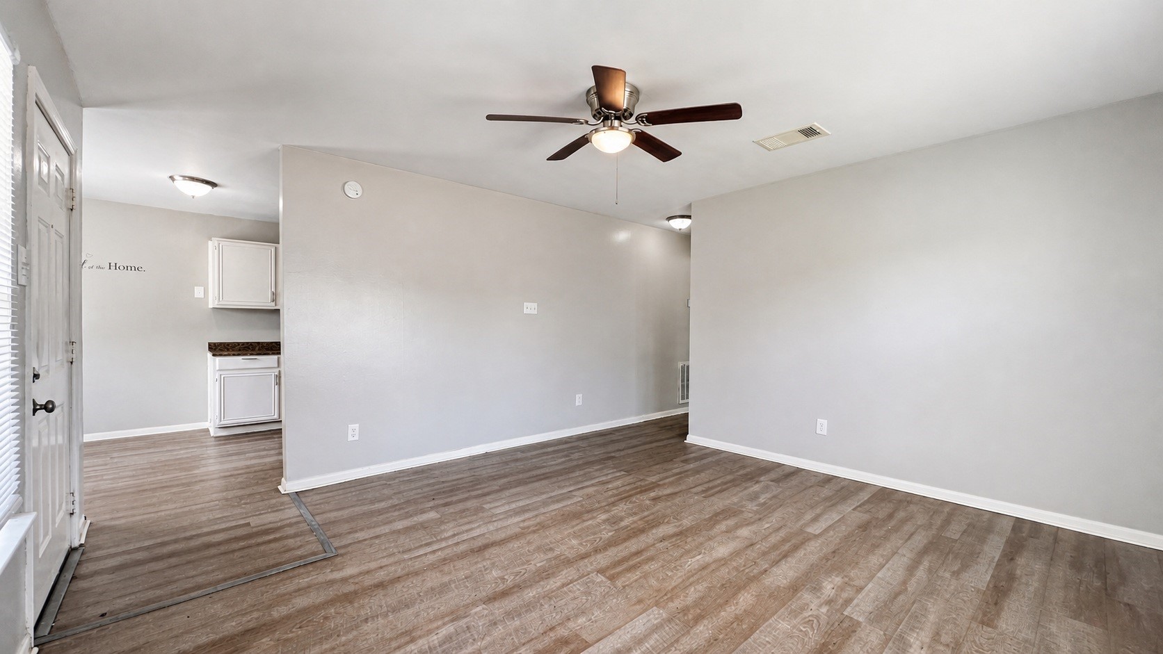 9406 Alcala Court Property Photo 4