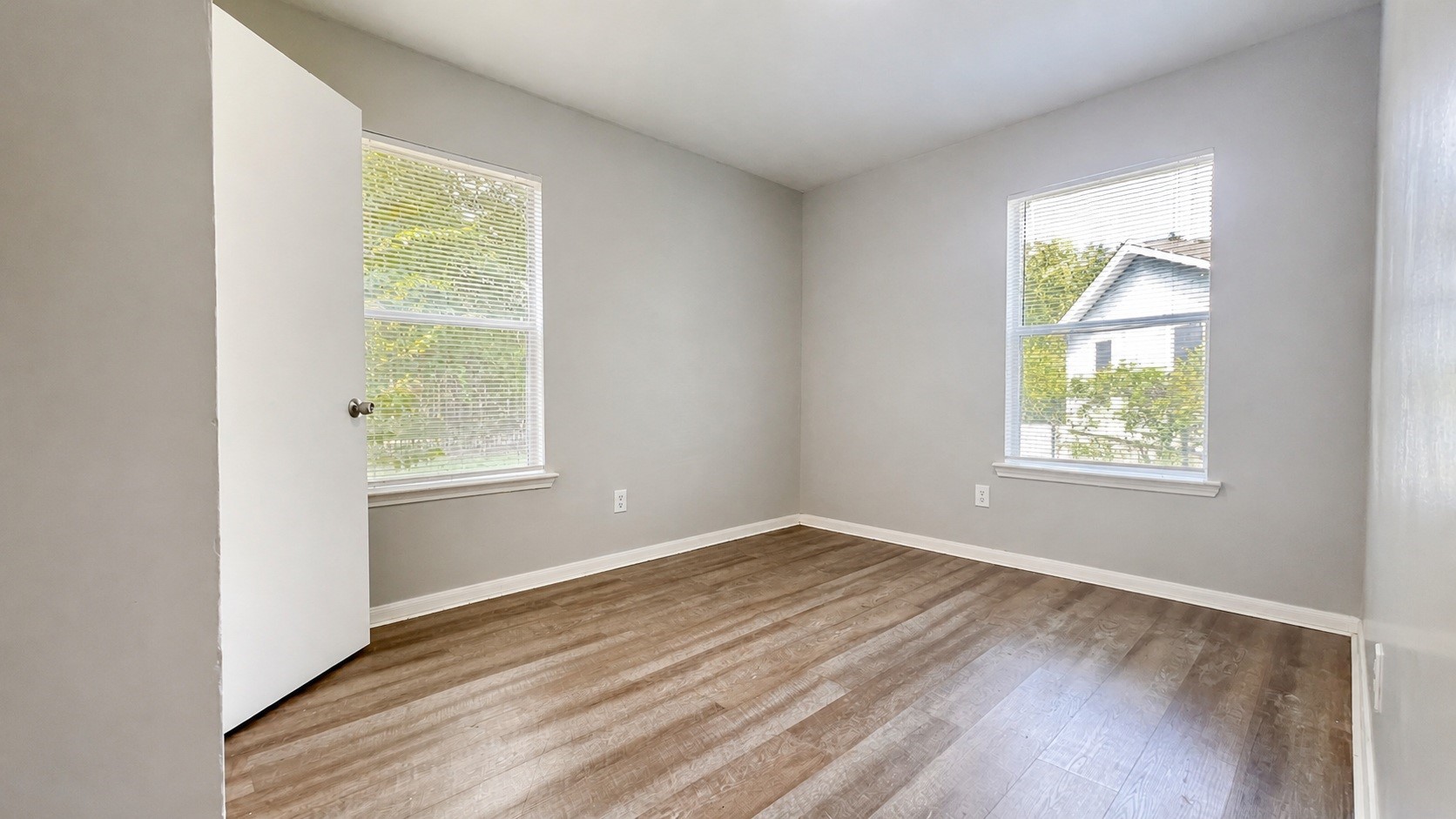 9406 Alcala Court Property Photo 14