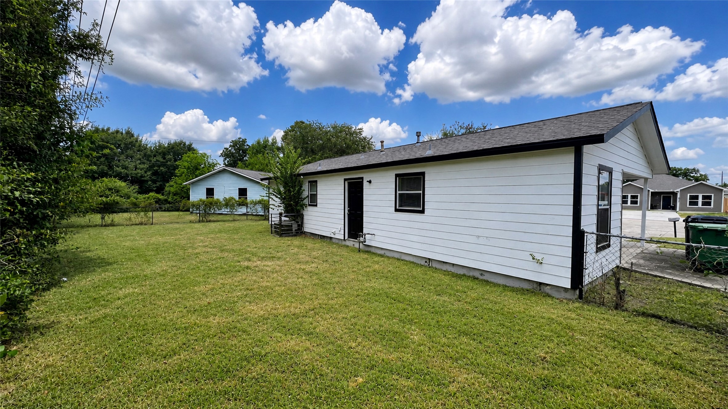 9406 Alcala Court Property Photo 21