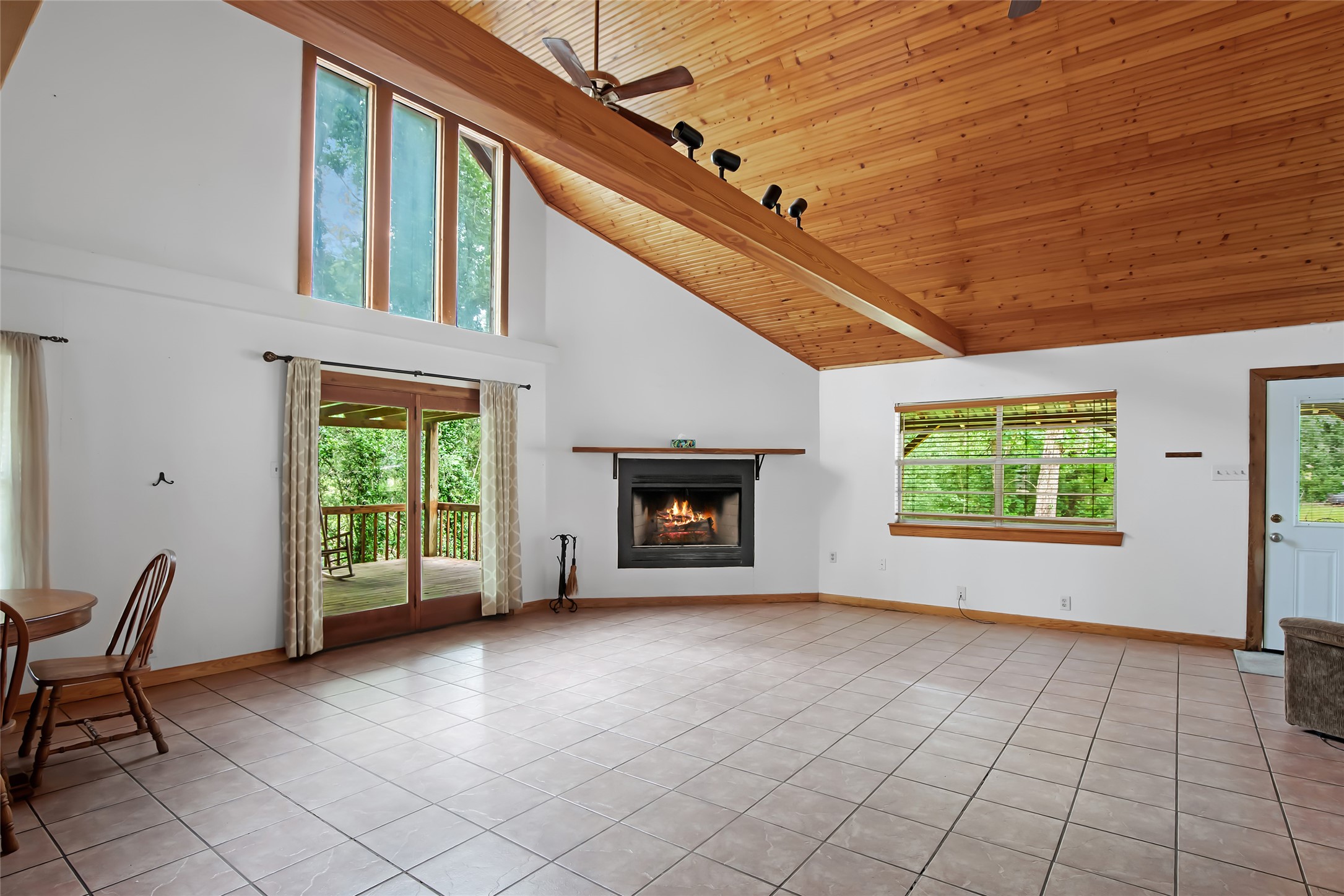 186 County Road 637 Property Photo 18