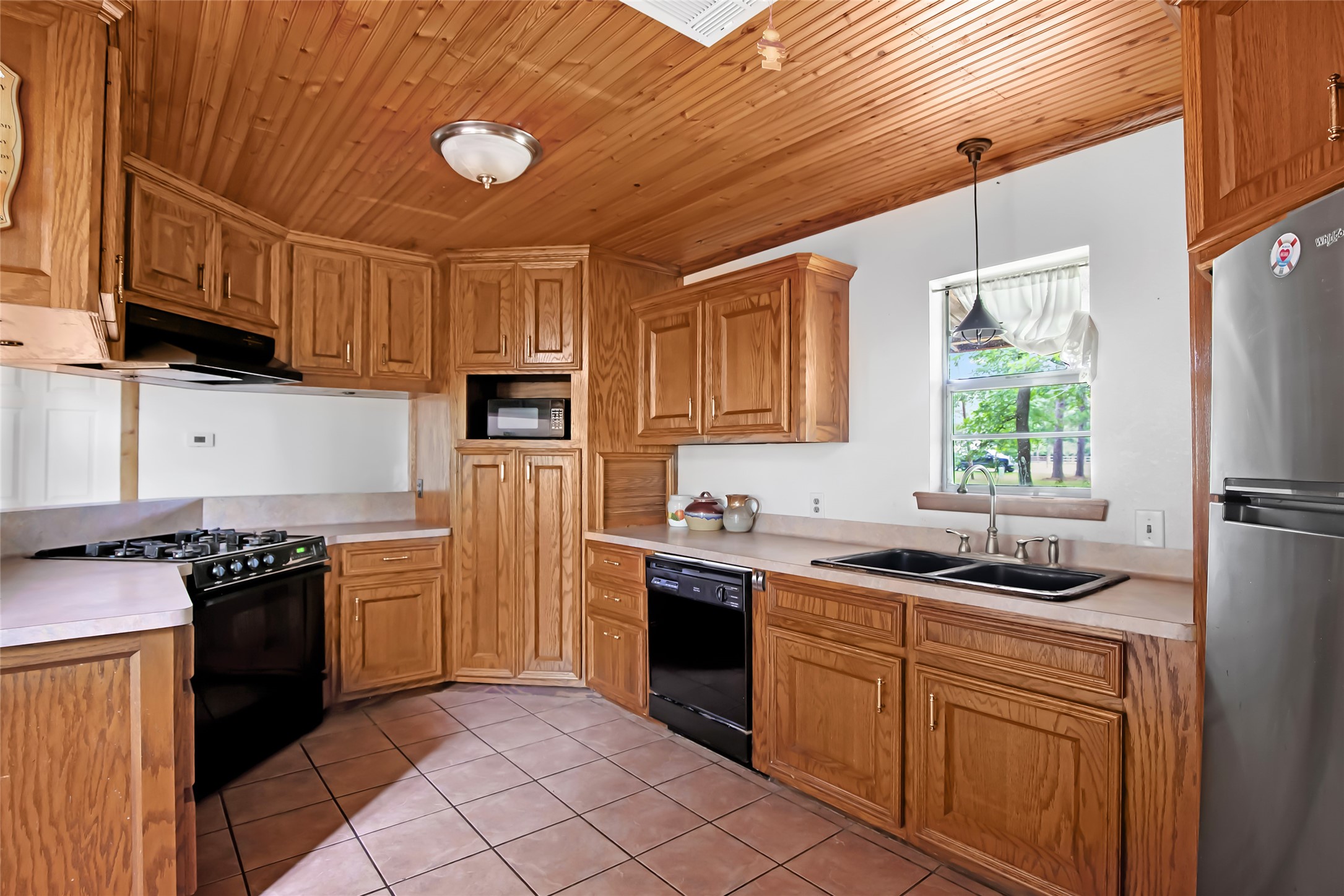 186 County Road 637 Property Photo 24