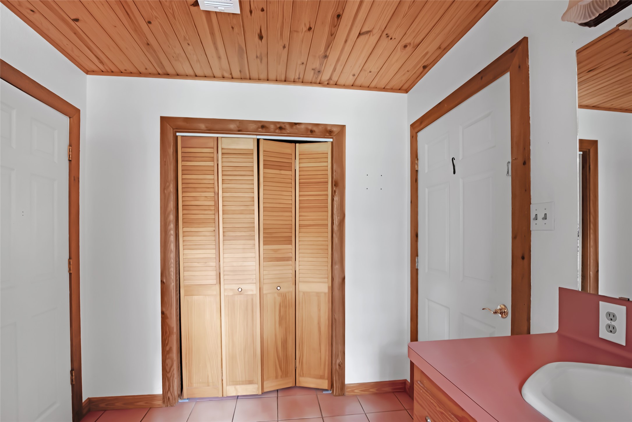 186 County Road 637 Property Photo 31