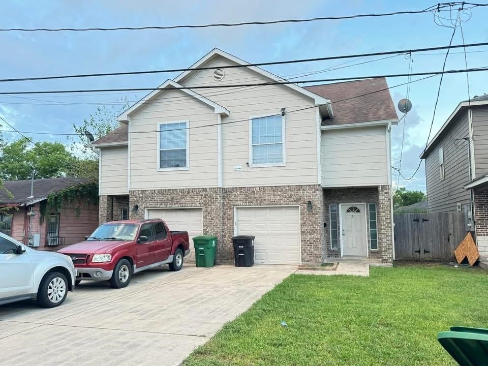 3922 Davenport Street A Property Photo 1