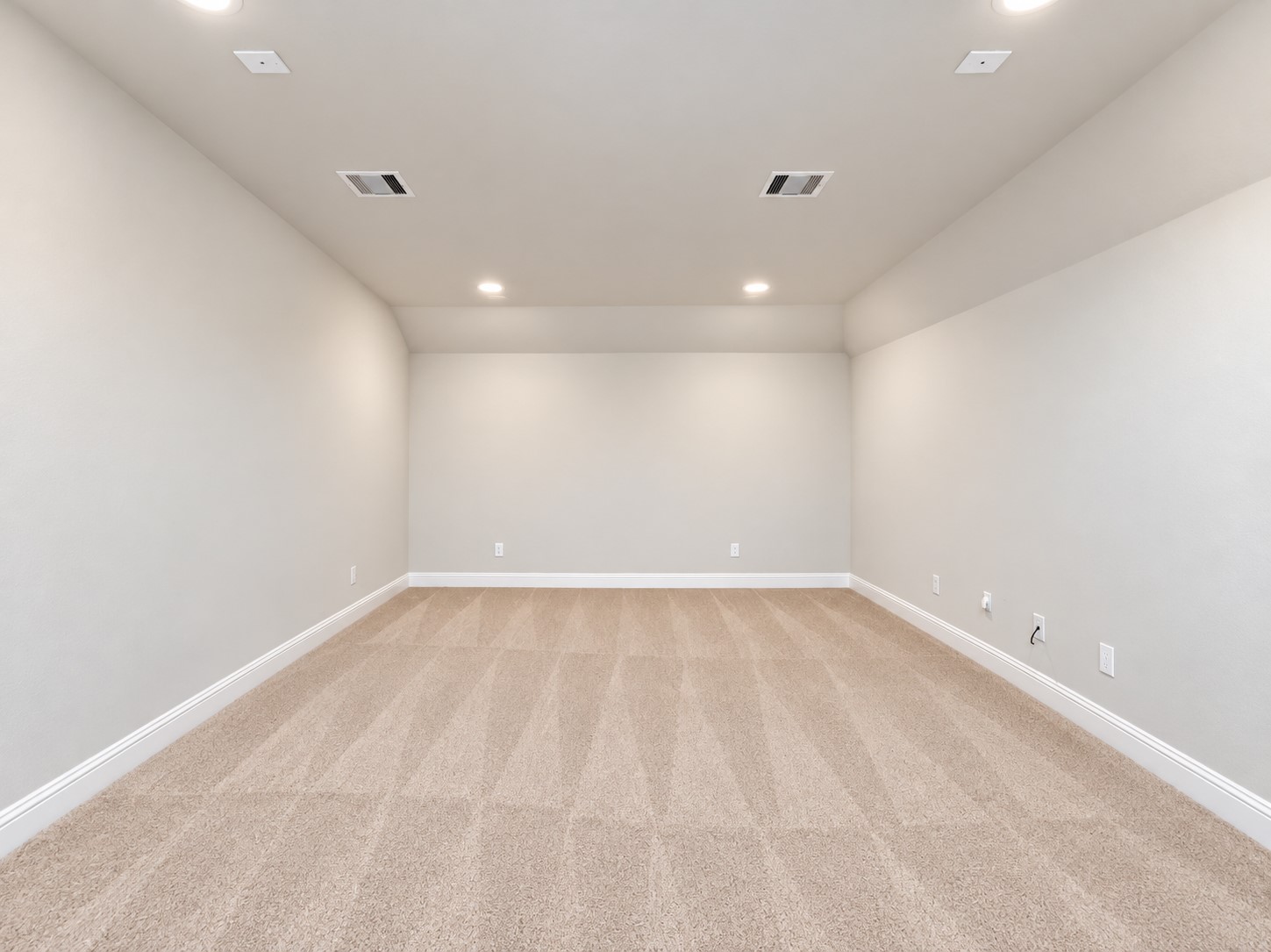 9626 Invergarry Way Property Photo 26