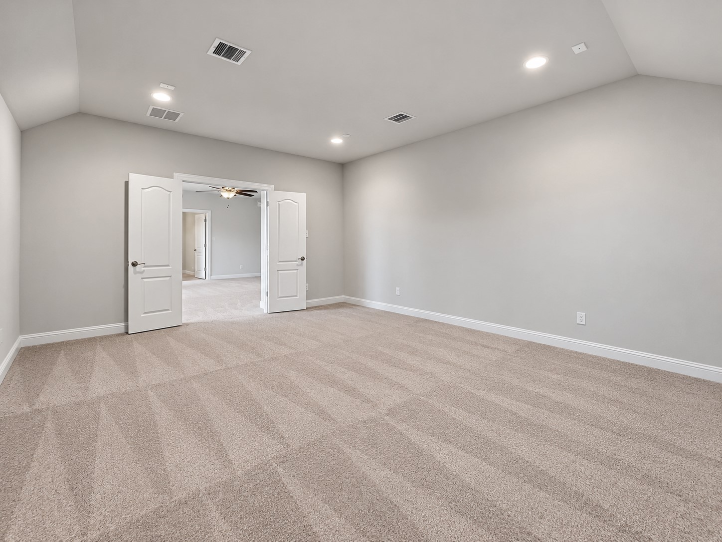 9626 Invergarry Way Property Photo 28