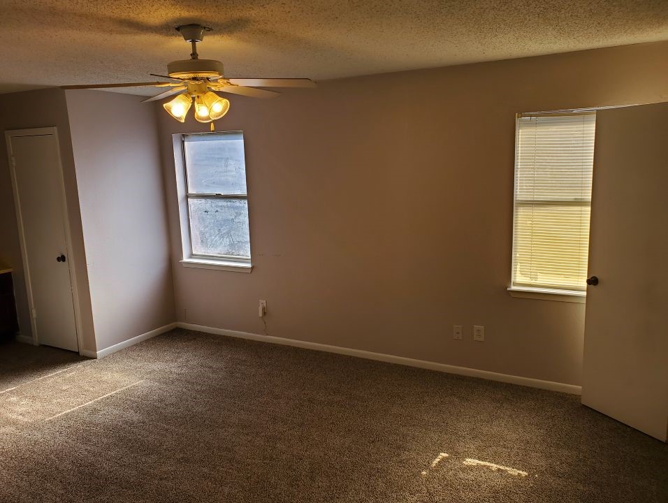 9201 Carousel Lane A Property Photo 21