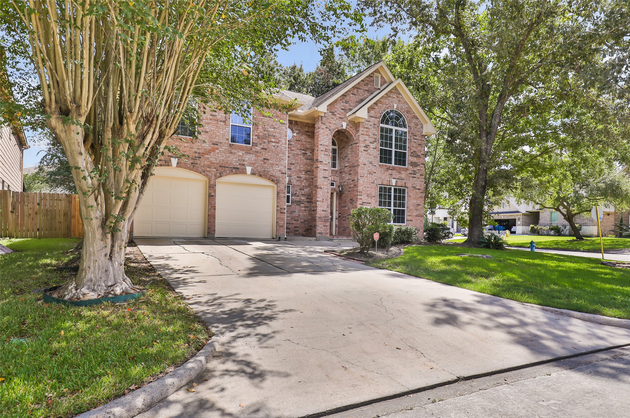 19102 Sprinters Drive Property Photo 1