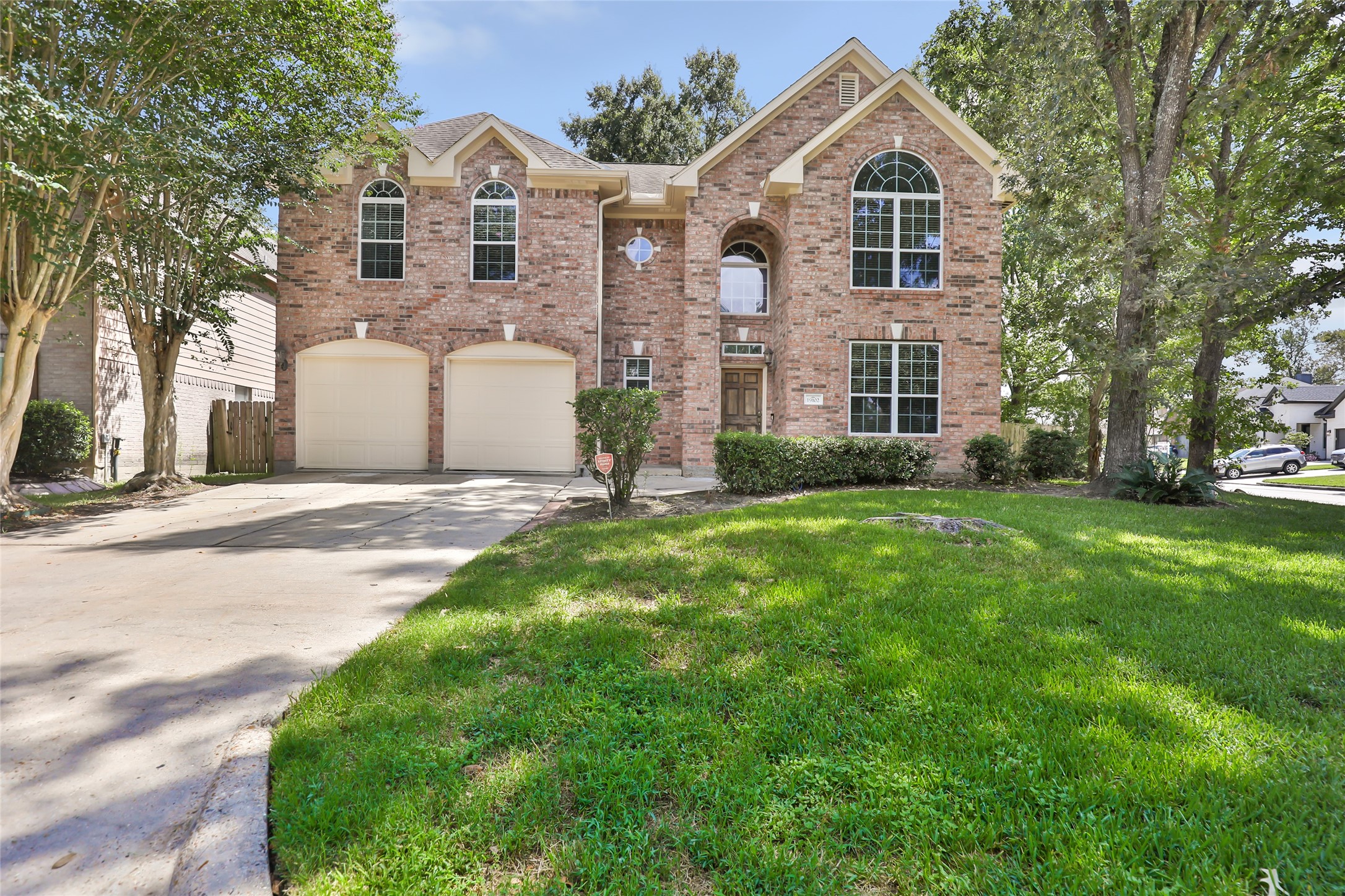 19102 Sprinters Drive Property Photo 3
