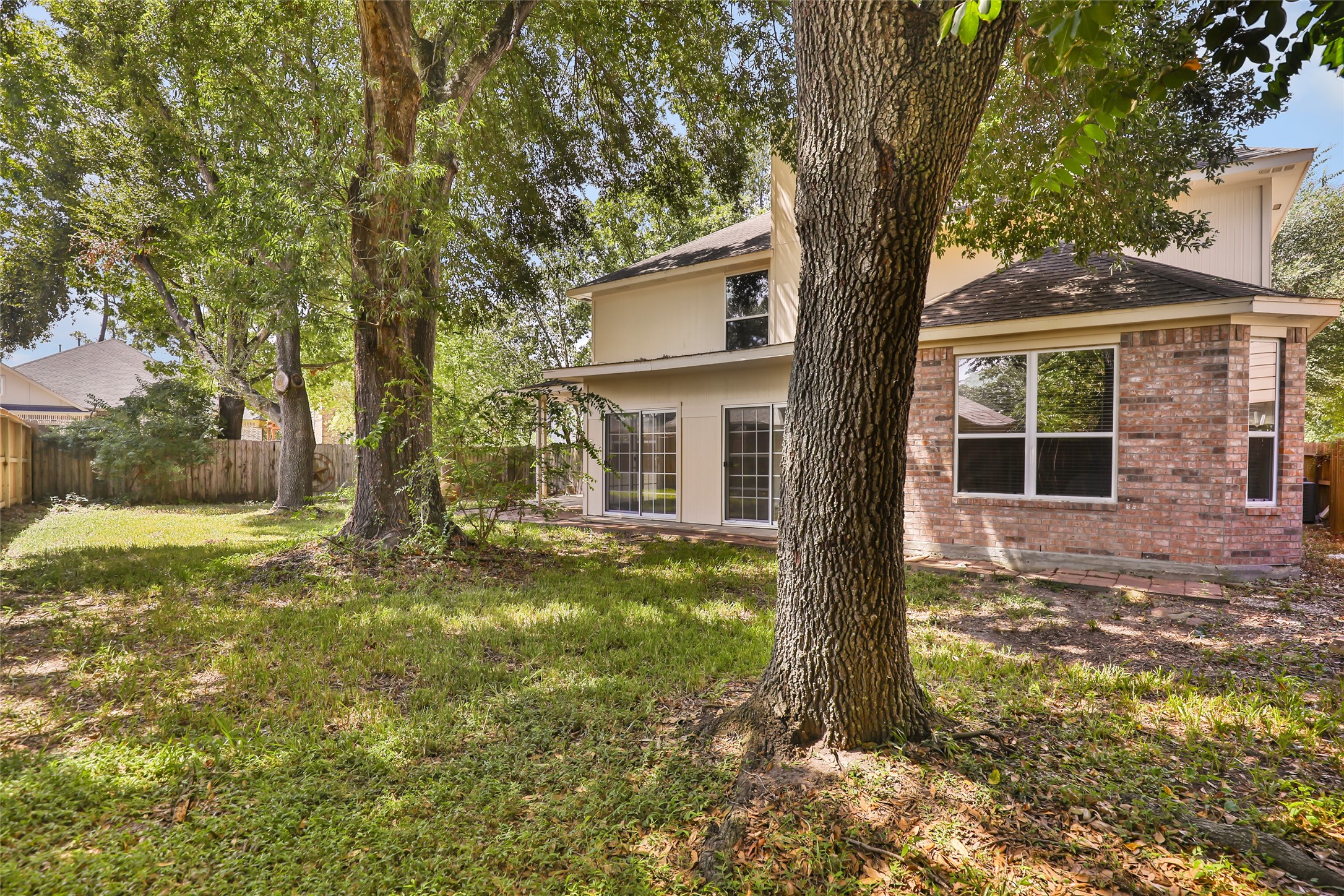 19102 Sprinters Drive Property Photo 10