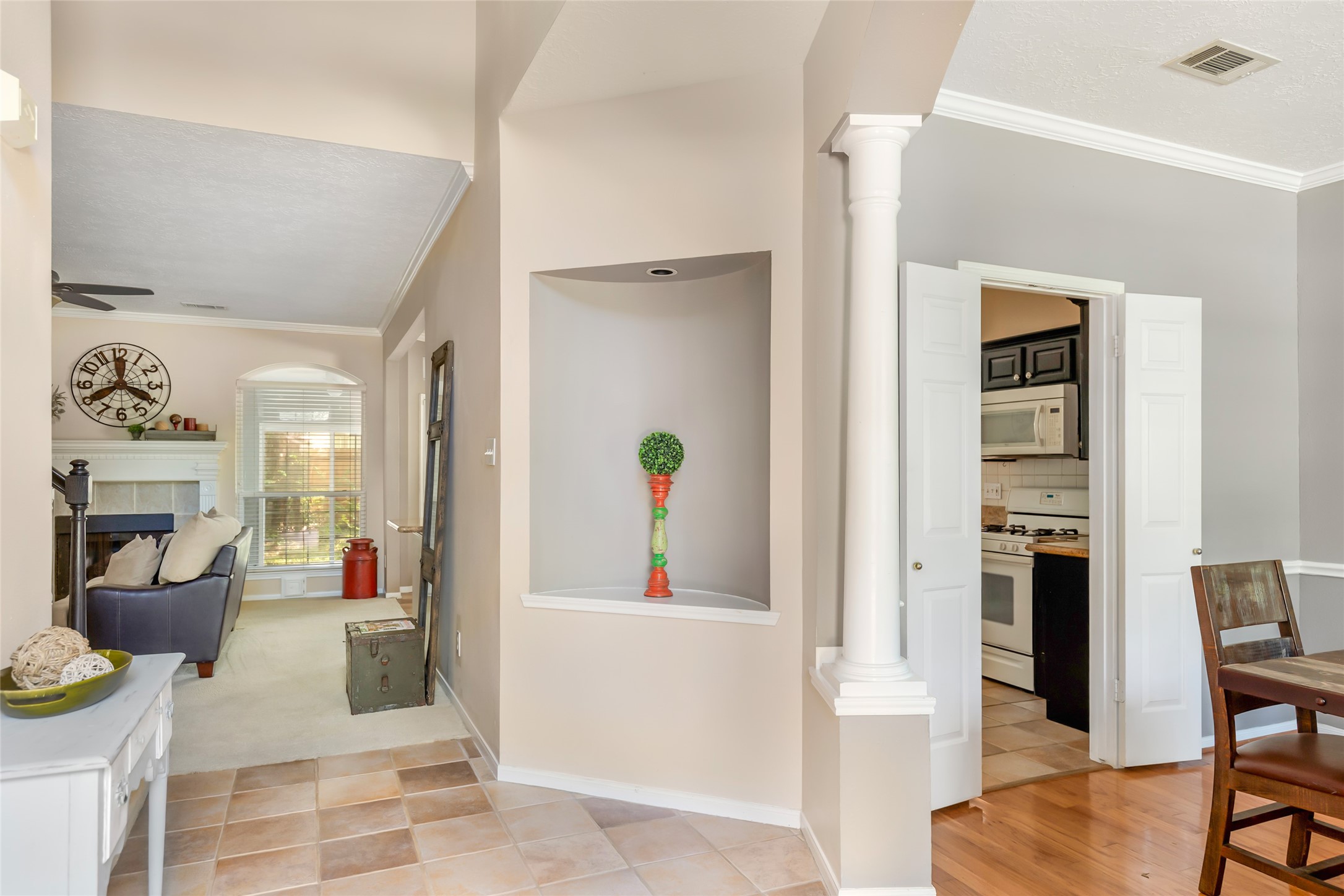 19102 Sprinters Drive Property Photo 12