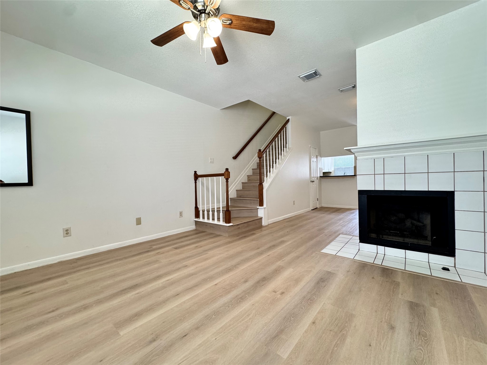 2930 Grants Lake Boulevard 2304 Property Photo 4
