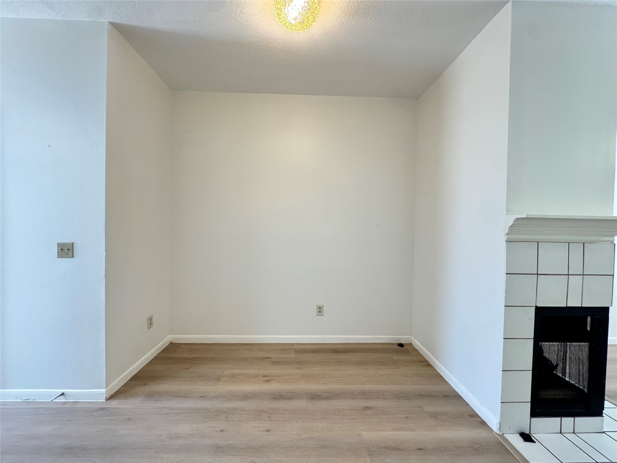 2930 Grants Lake Boulevard 2304 Property Photo 7
