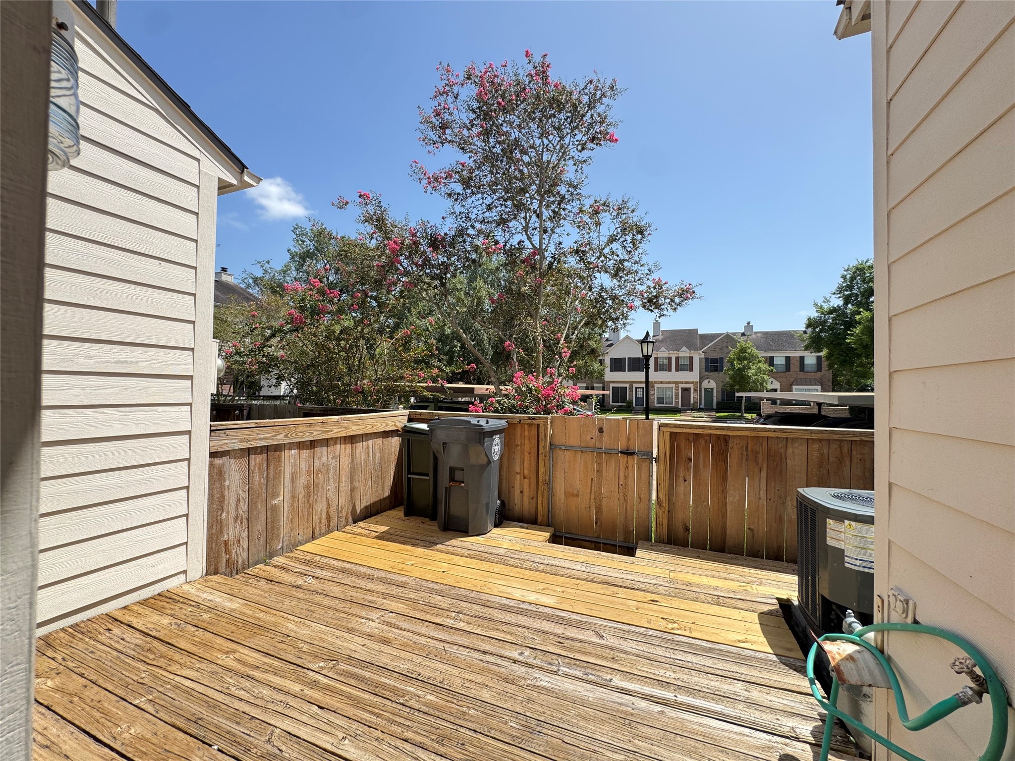 2930 Grants Lake Boulevard 2304 Property Photo 15