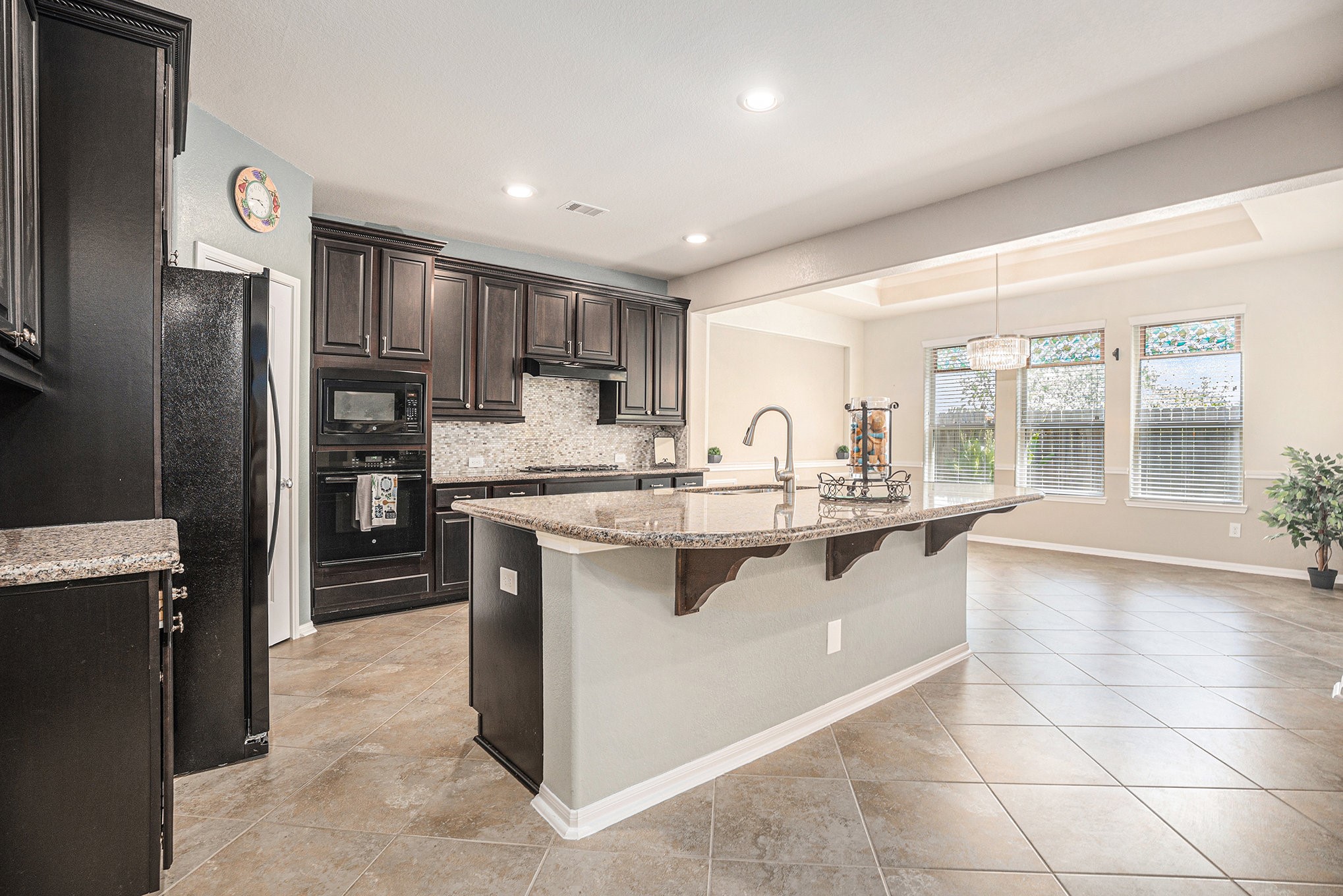 2228 Flower Croft Lane Property Photo 7