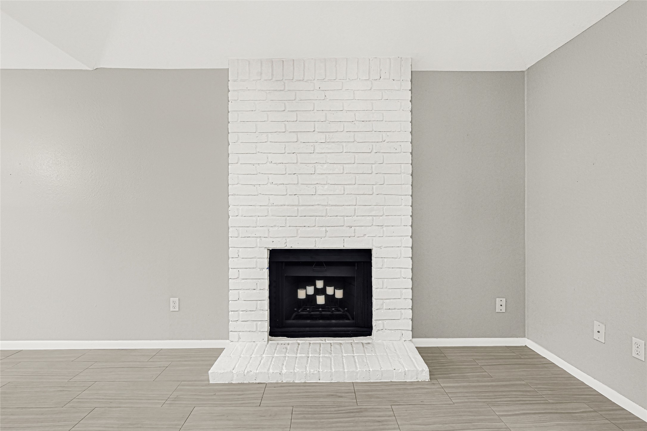 14020 Schroeder Road 126 Property Photo 5