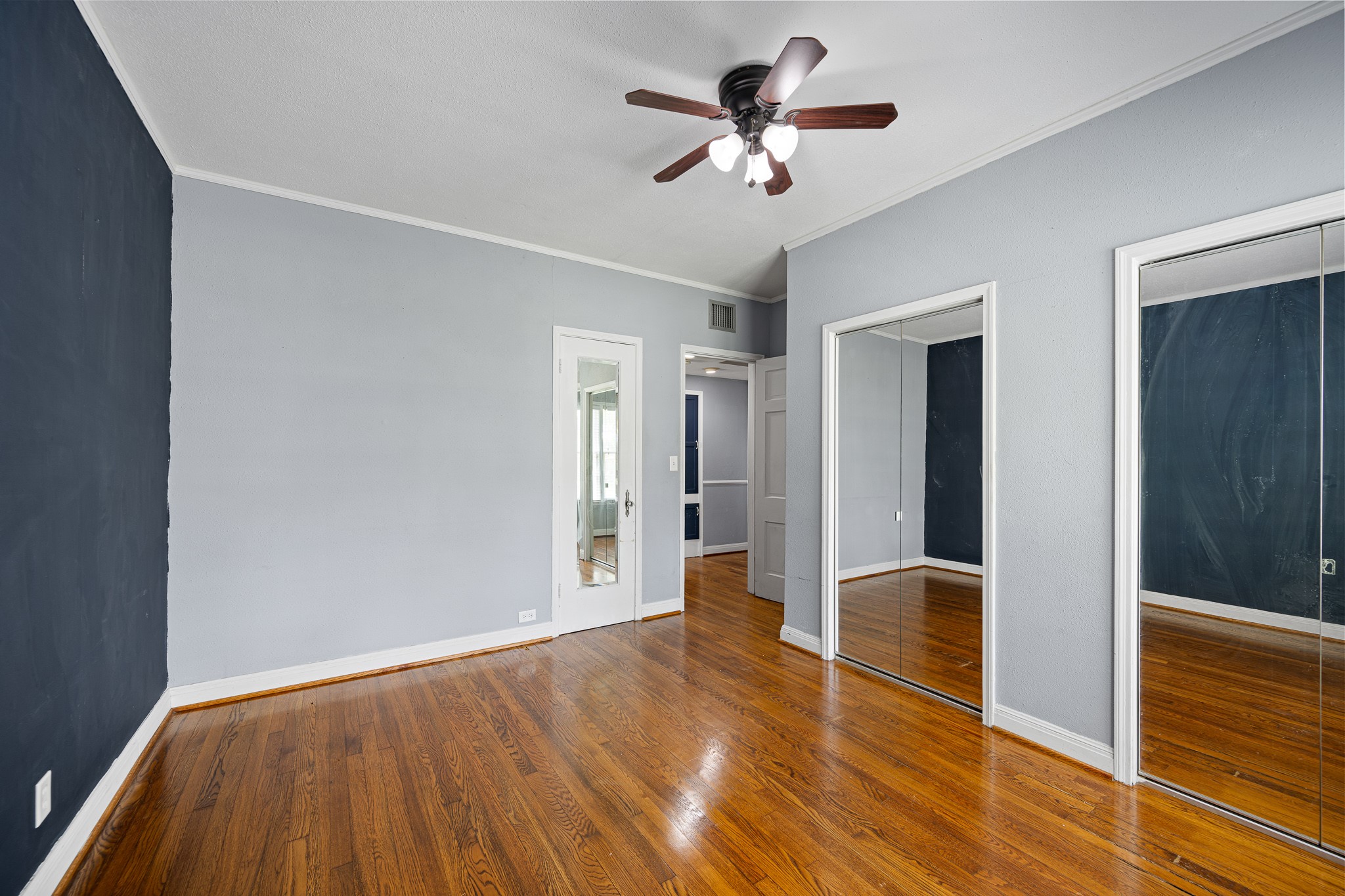 1008 Heights Avenue Property Photo 18