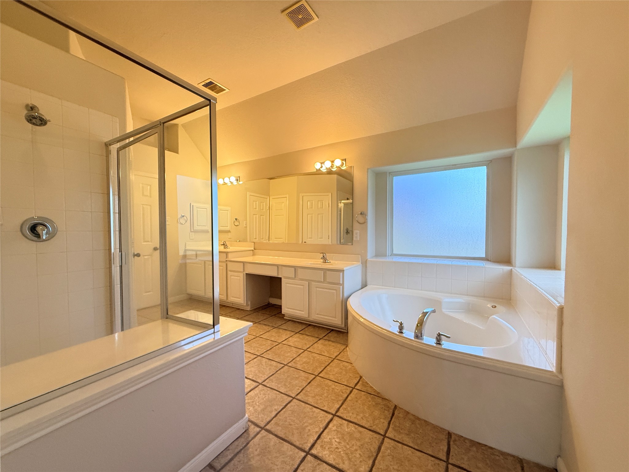 17523 Laguna Trail Drive Property Photo 19