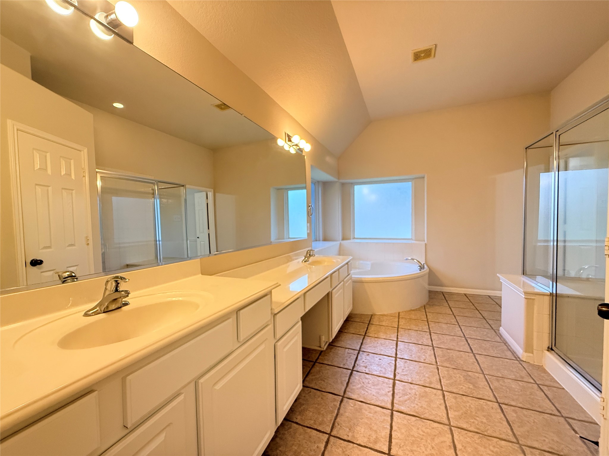 17523 Laguna Trail Drive Property Photo 20