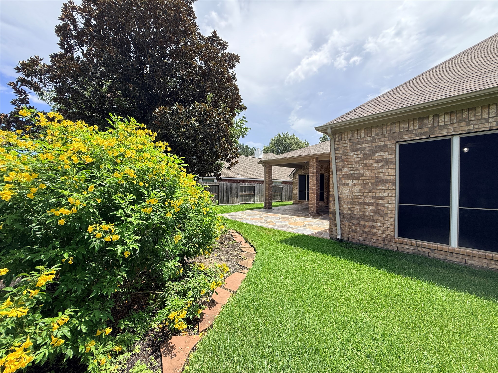 17523 Laguna Trail Drive Property Photo 27