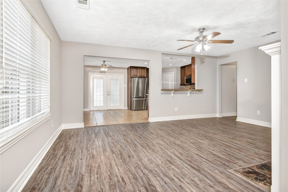 2611 Desert Sage Drive Property Photo 3