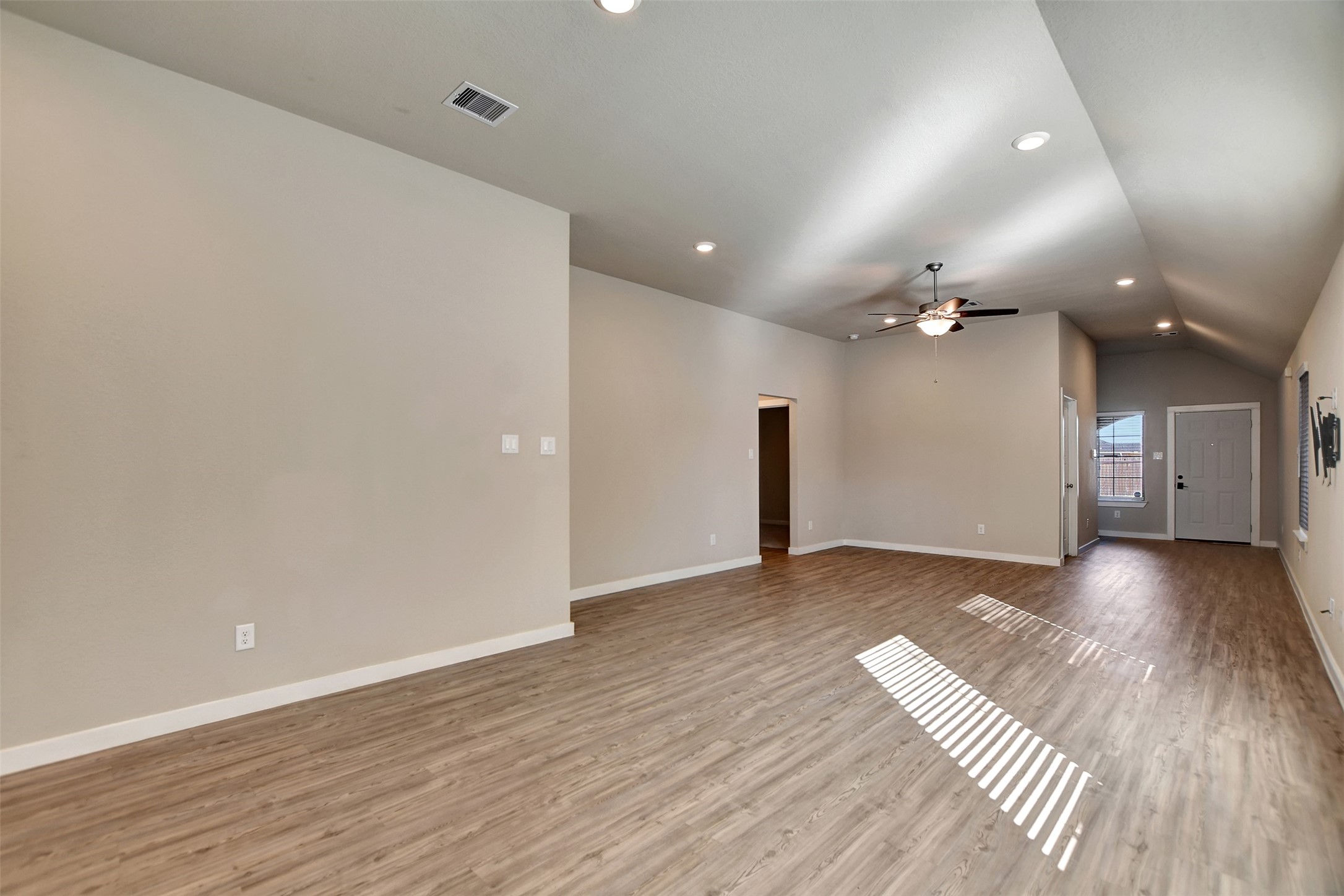 6419 Purple Wreath Way Property Photo 11