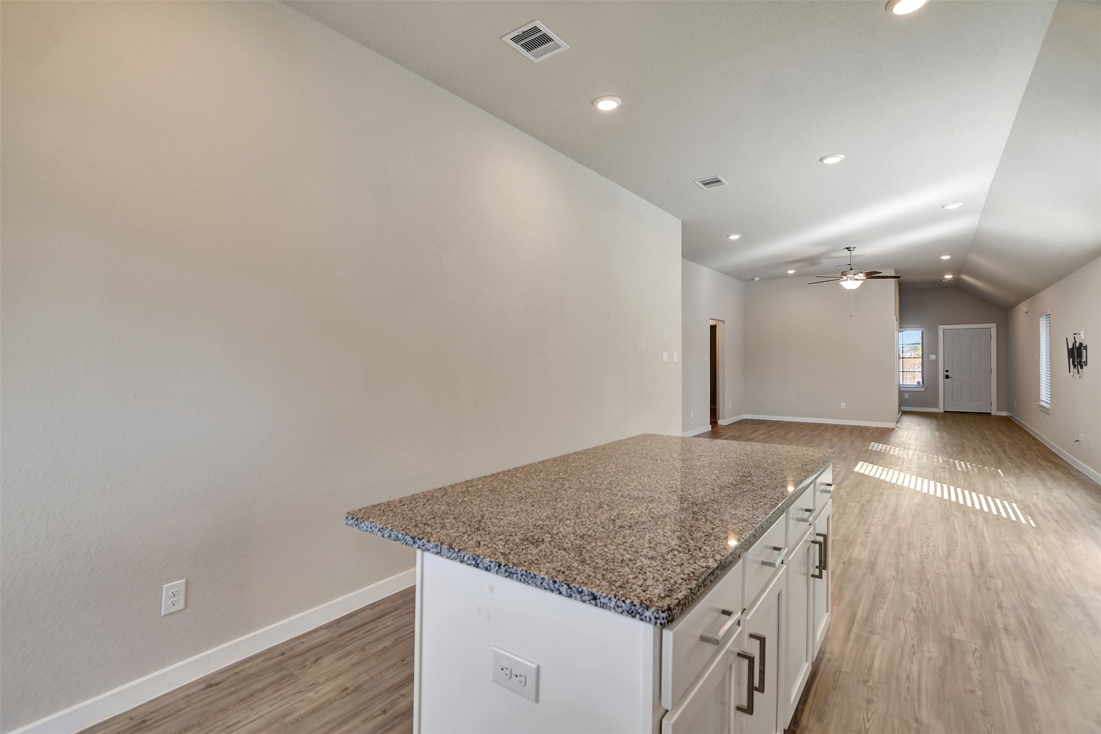 6419 Purple Wreath Way Property Photo 18