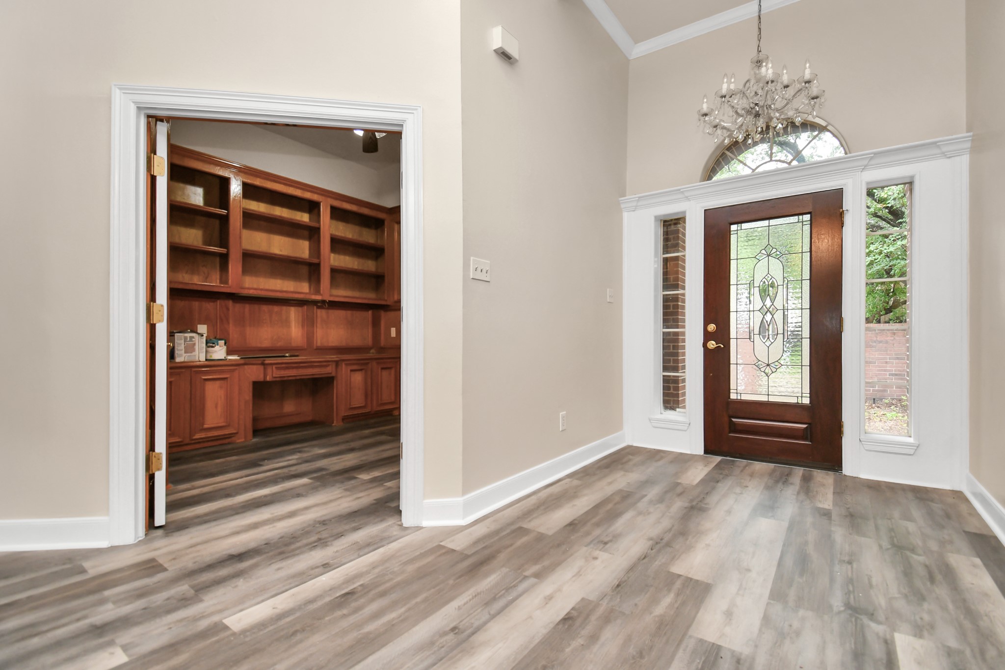 4727 Cashel Castle Drive Property Photo 5