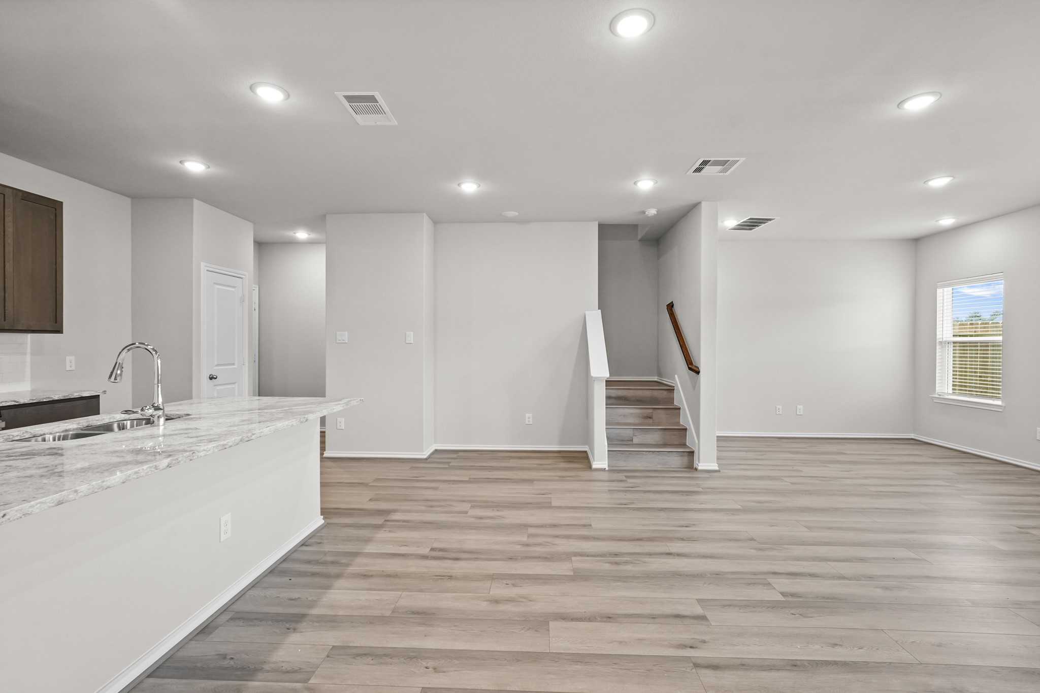 1114 Hugh Landing Lane Property Photo 6
