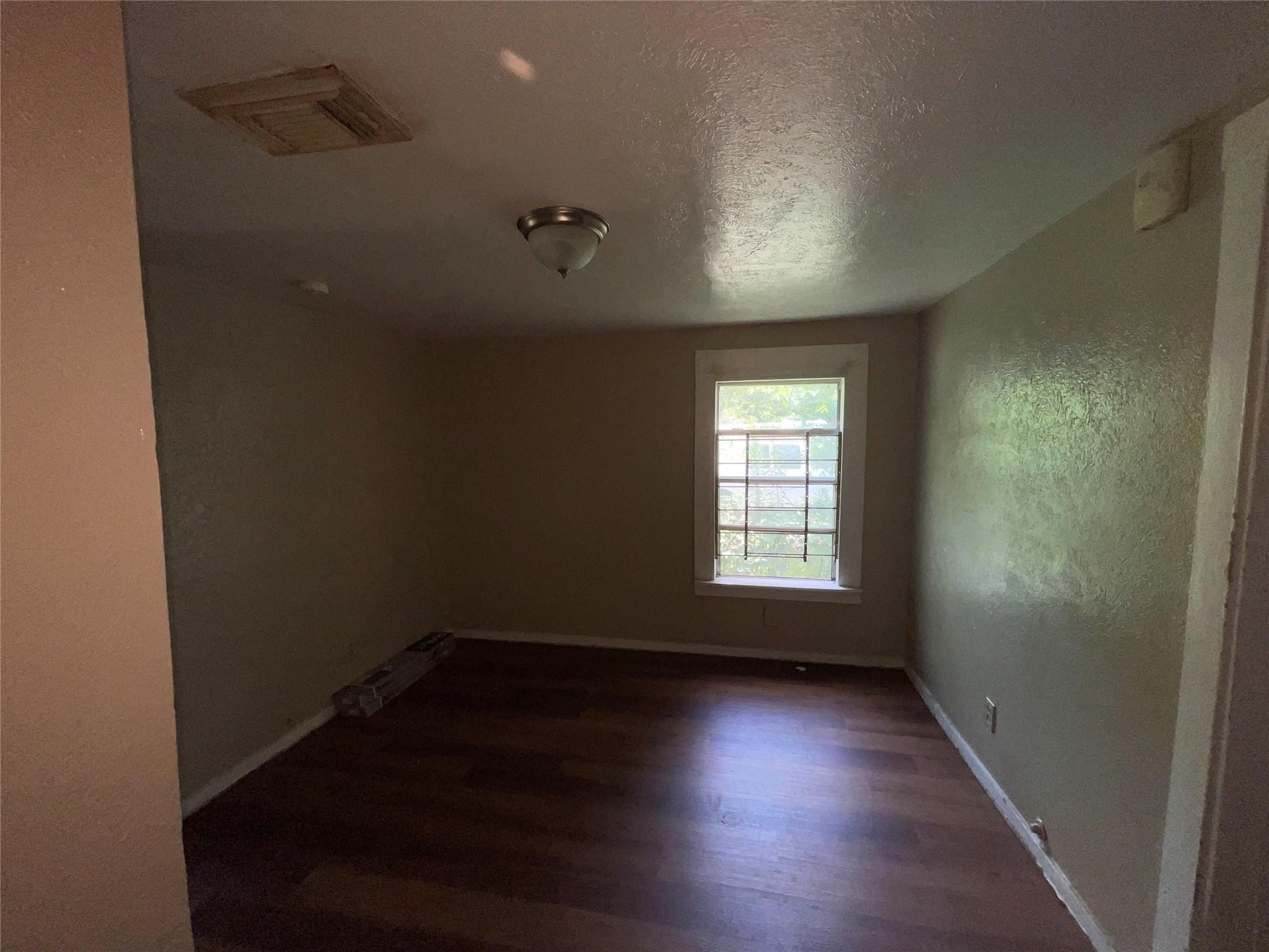 4827 Shreveport Boulevard Property Photo 6