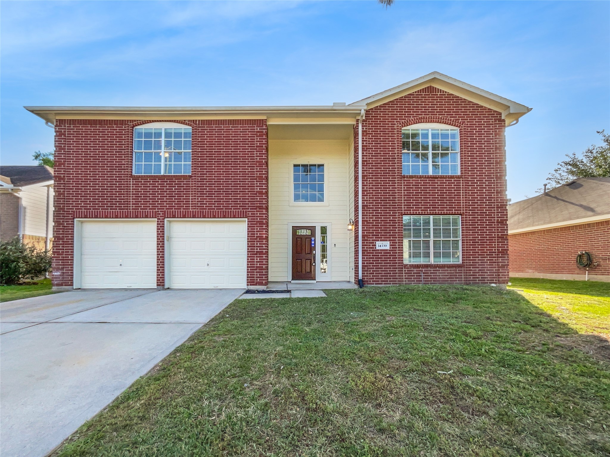 14339 Pelican Marsh Drive Property Photo 1
