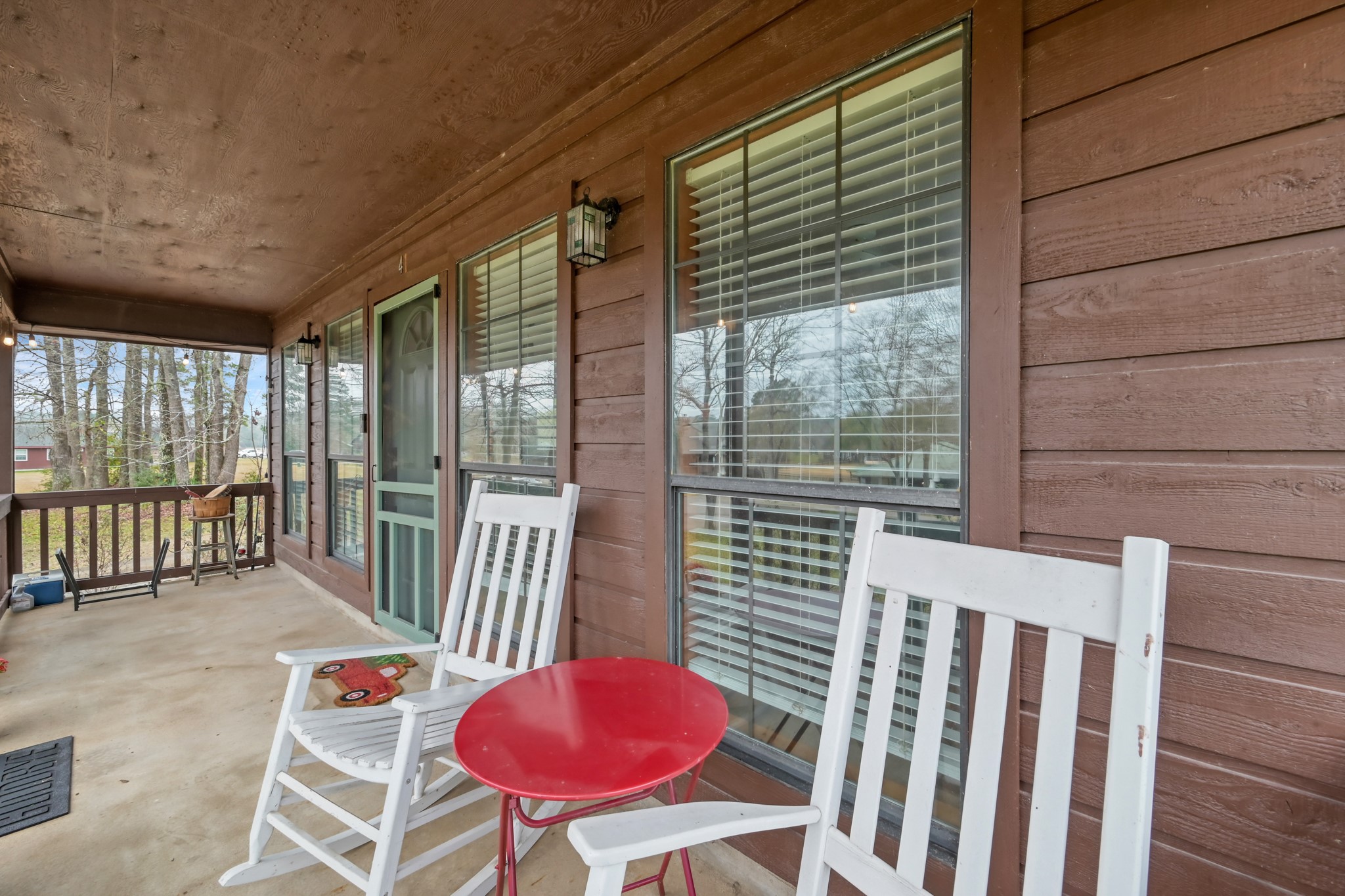 41 Hunters Creek Drive Property Photo 3