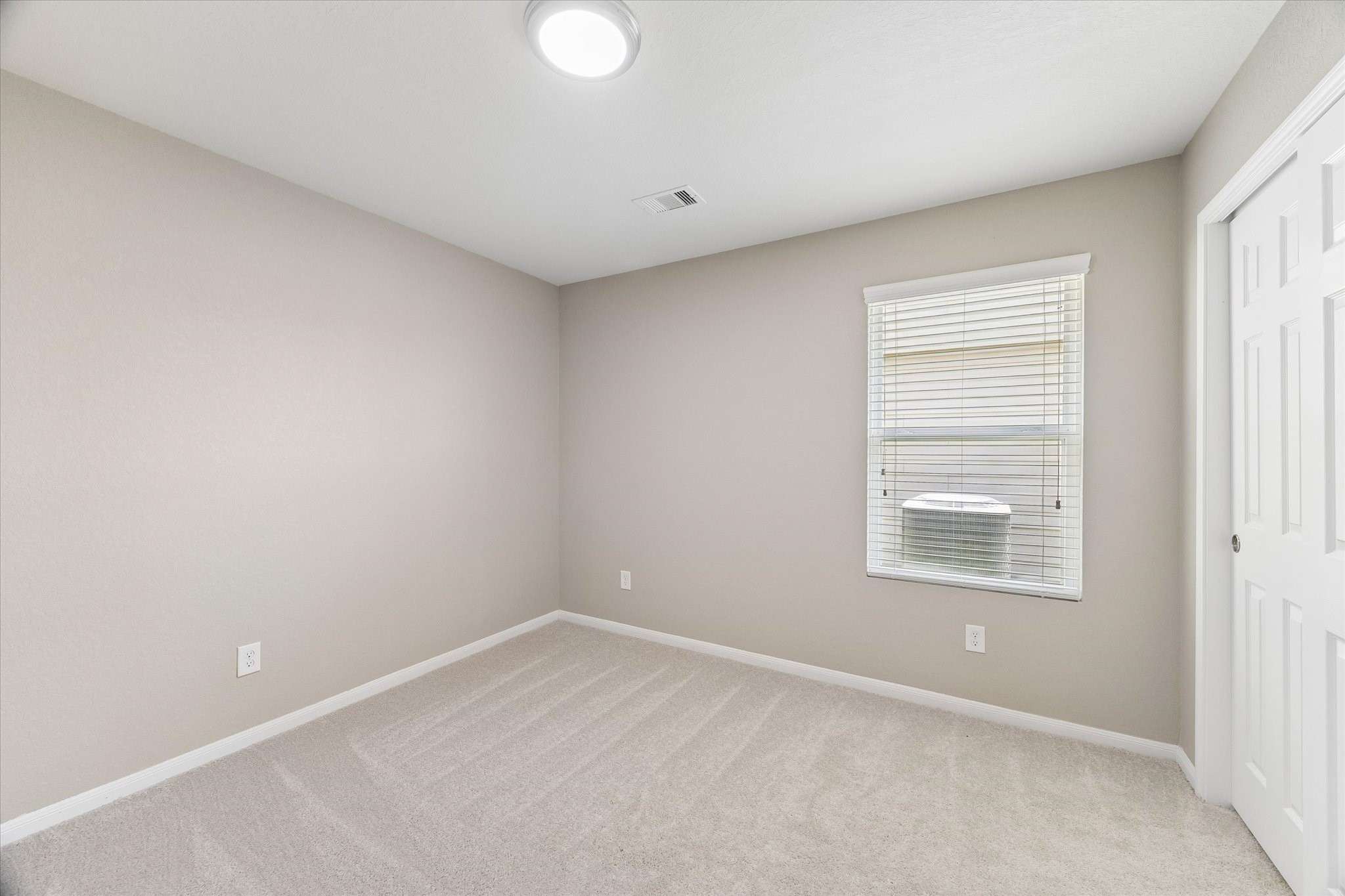 9966 Chimney Swift Lane Property Photo 16