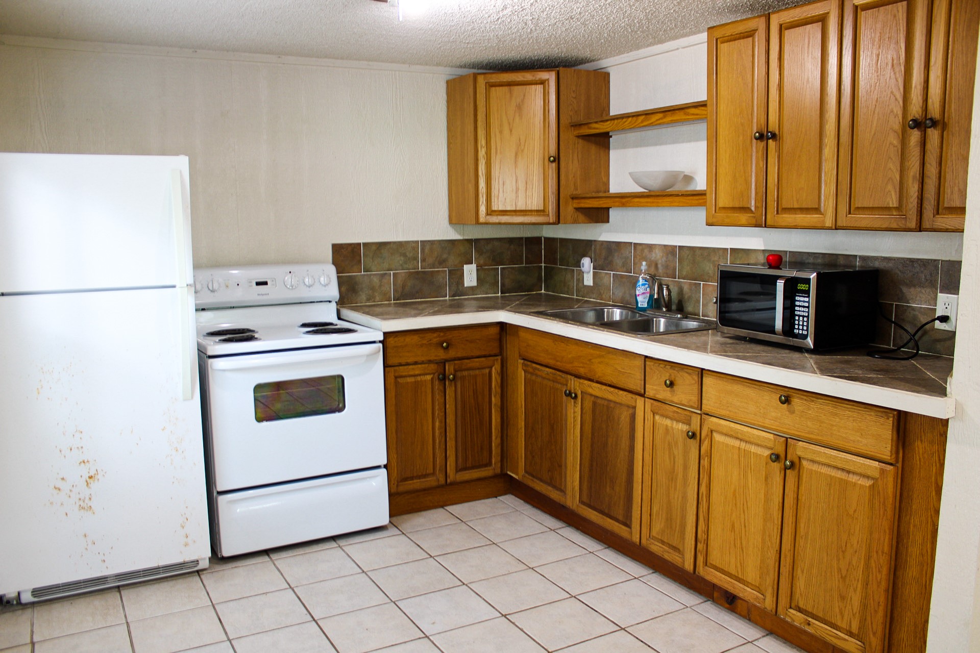 3005 Old Houston Road B Property Photo 5
